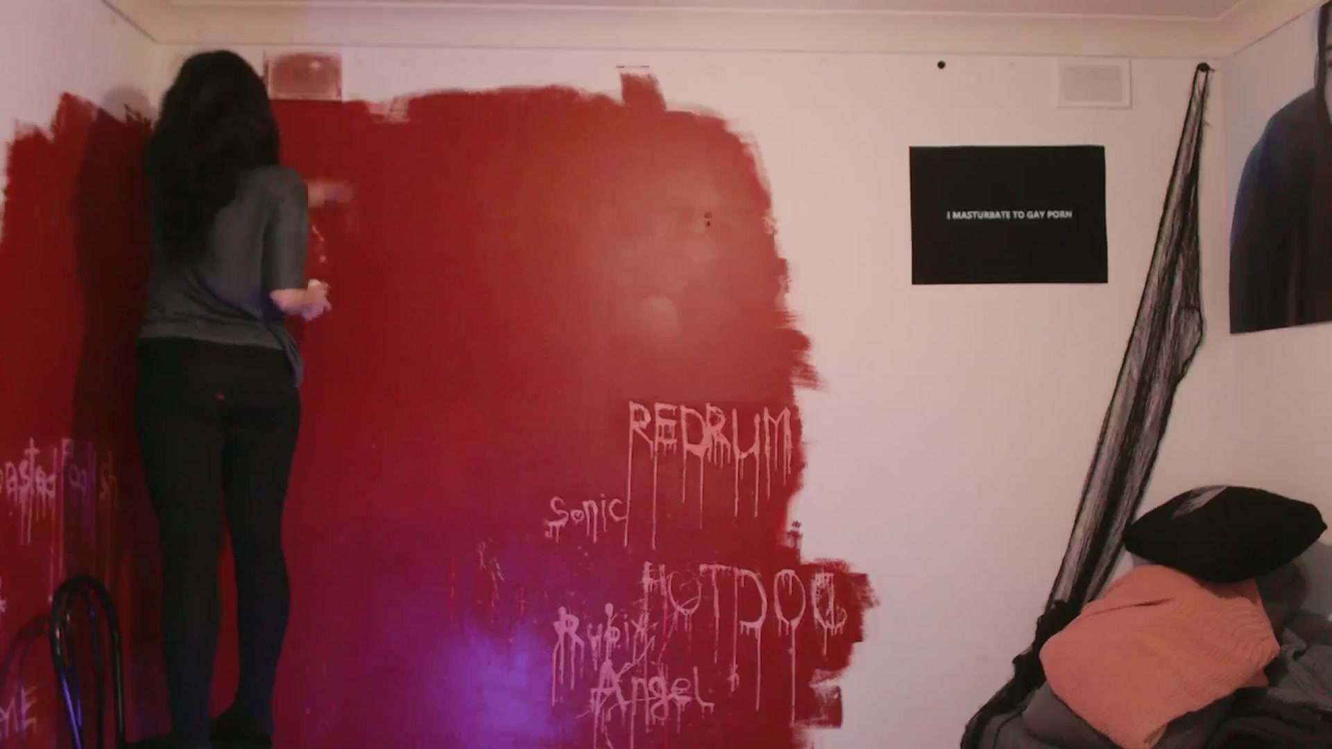 Gallery image thumbnail from RoomToAvoid's myfreecams stream on, 11/03/2024, 06:47 image 11 of 20