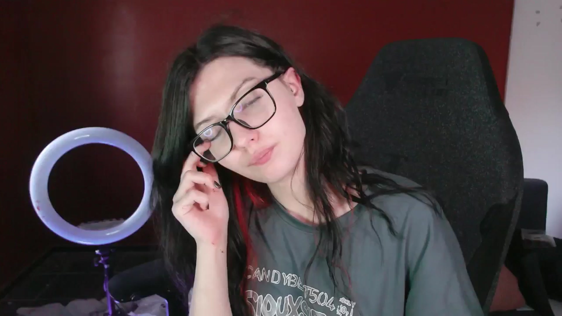Gallery image thumbnail from RoomToAvoid's myfreecams stream on, 11/03/2024, 07:58 image 20 of 20