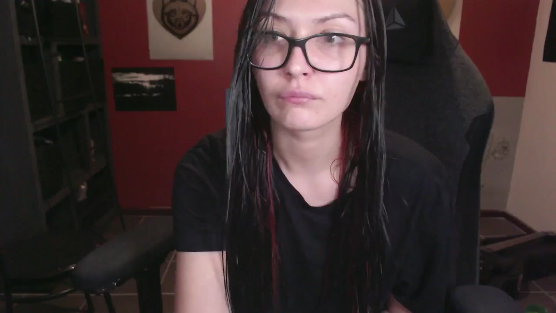 Gallery image thumbnail from RoomToAvoid's myfreecams stream on, 11/07/2024, 11:31 image 1 of 20