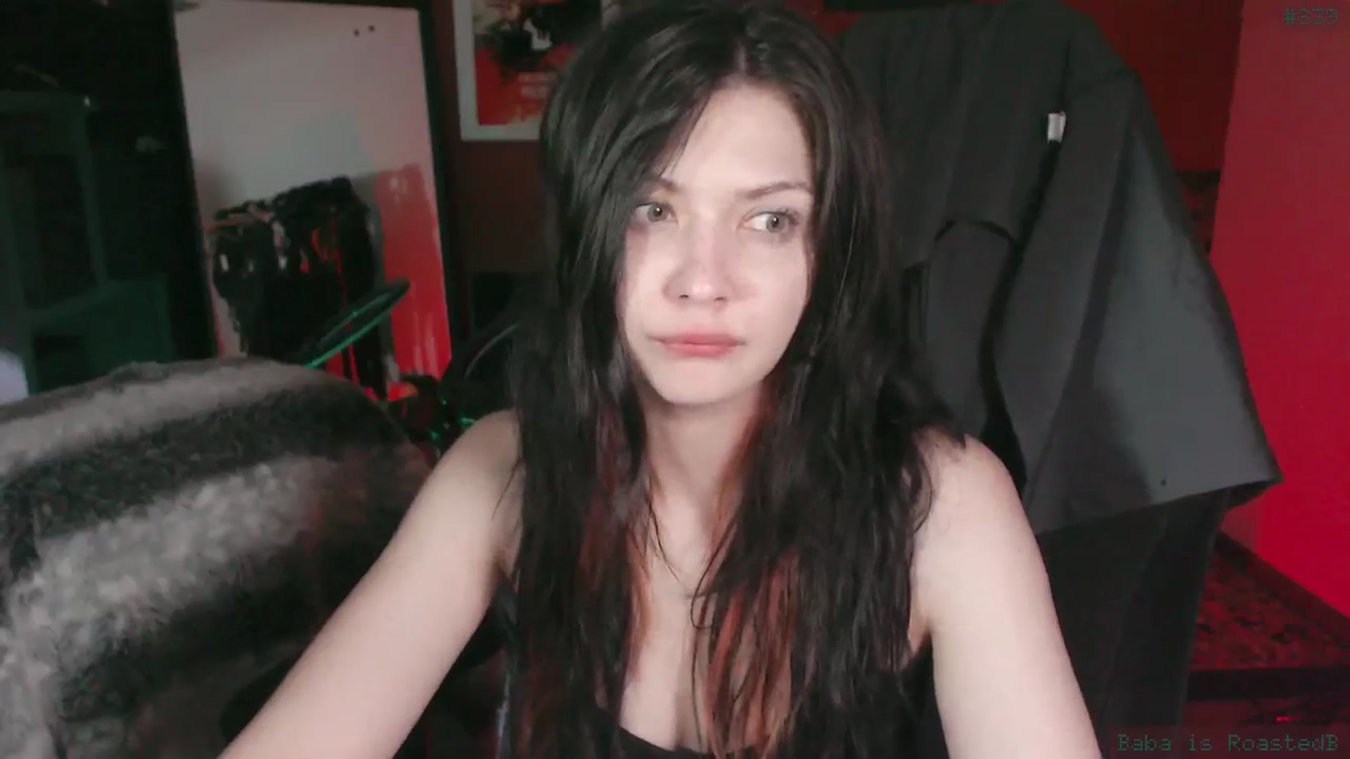 Gallery image thumbnail from RoomToAvoid's myfreecams stream on, 12/08/2024, 04:12 image 2 of 20