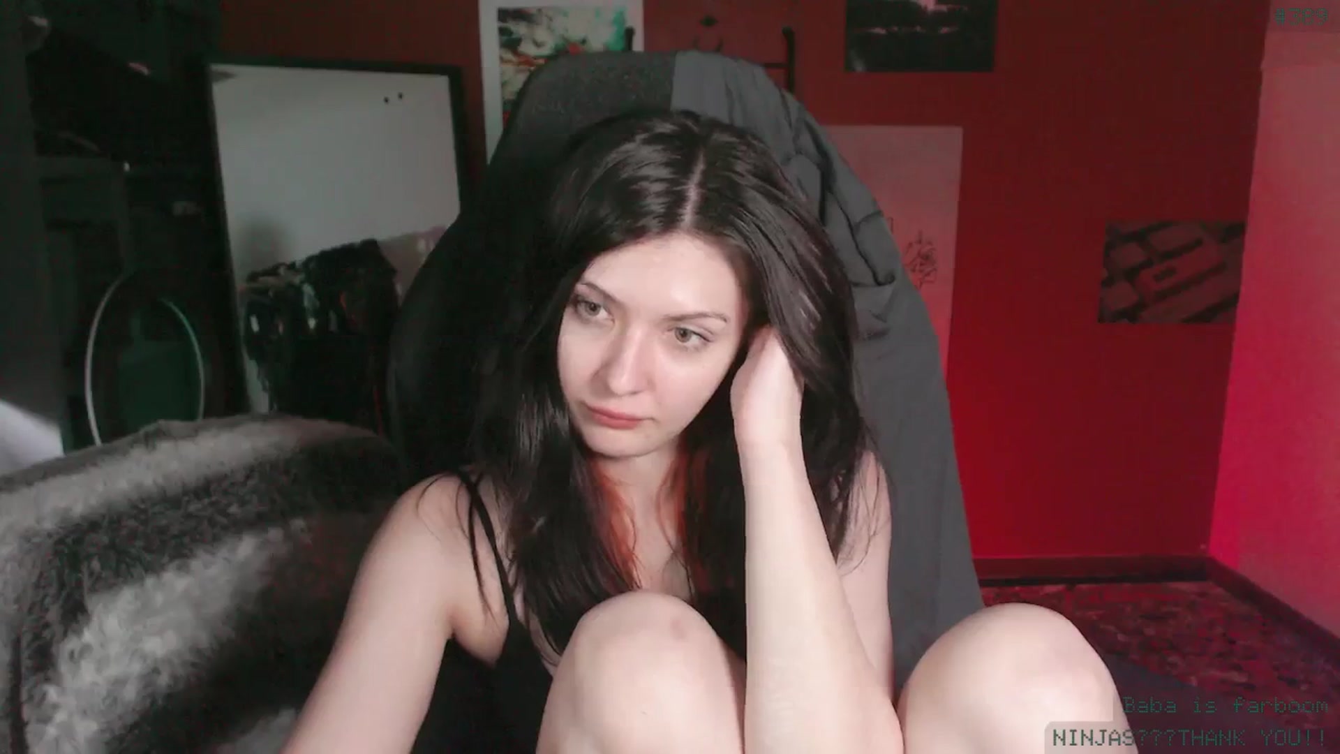 Gallery image thumbnail from RoomToAvoid's myfreecams stream on, 12/08/2024, 04:12 image 15 of 20