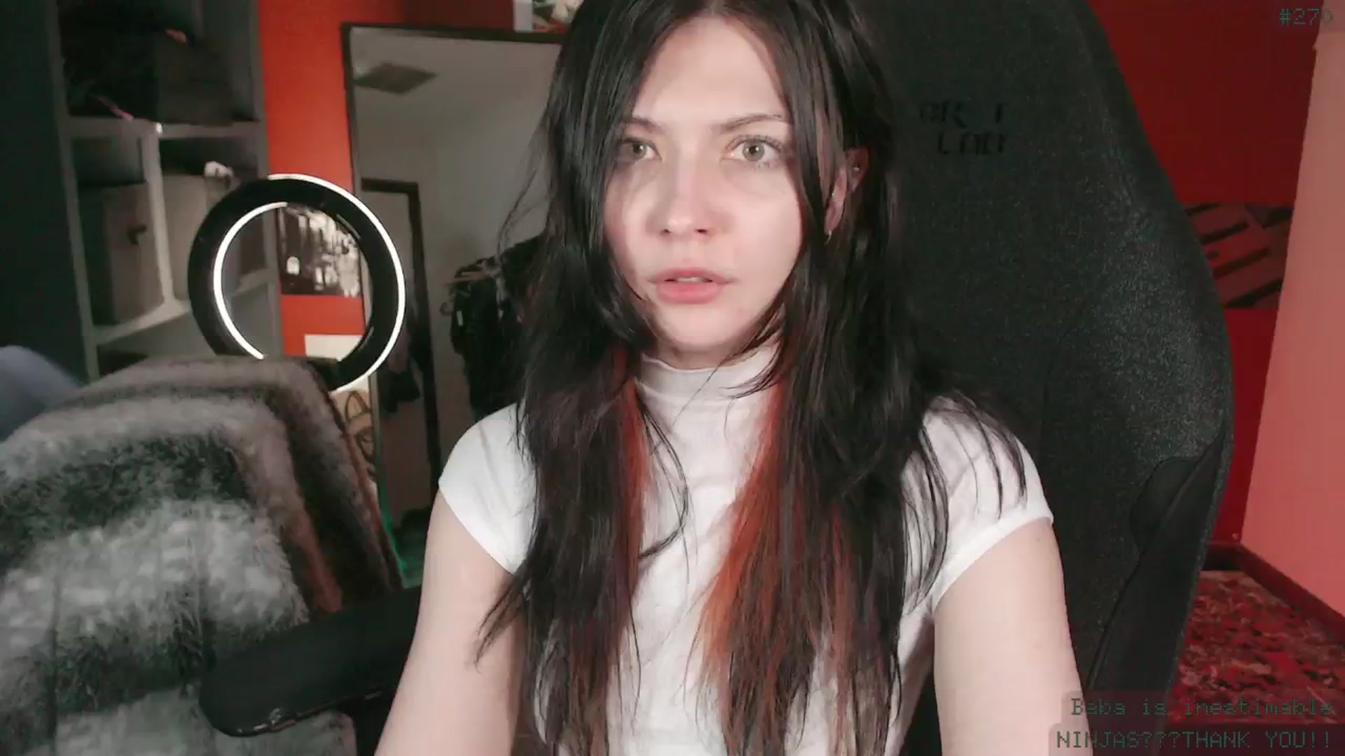 Gallery image thumbnail from RoomToAvoid's myfreecams stream on, 12/08/2024, 07:40 image 16 of 20