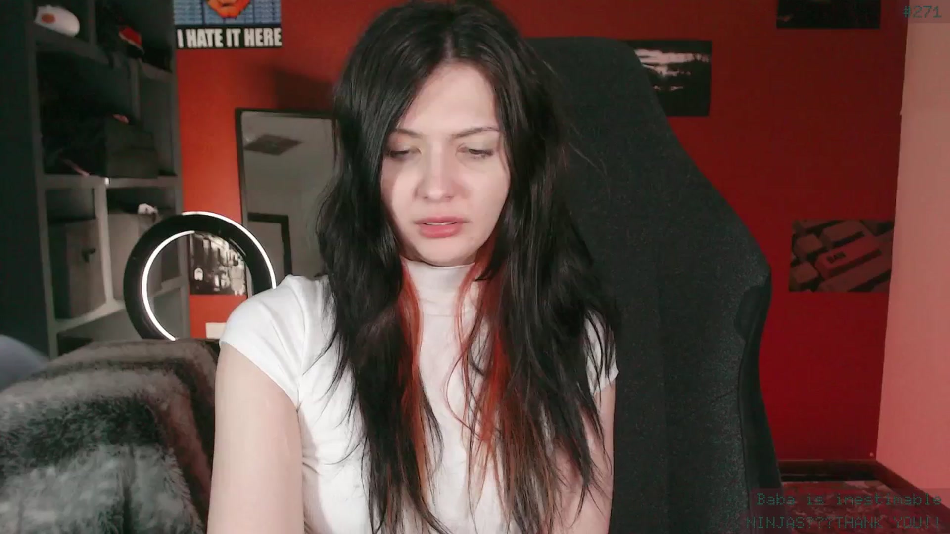 Gallery image thumbnail from RoomToAvoid's myfreecams stream on, 12/08/2024, 07:40 image 14 of 20