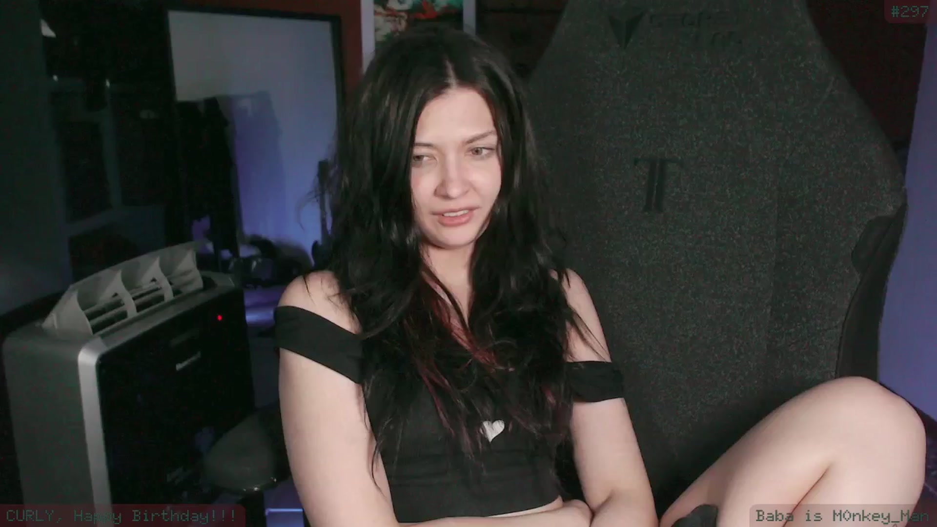 Gallery image thumbnail from RoomToAvoid's myfreecams stream on, 12/12/2024, 06:36 image 15 of 20