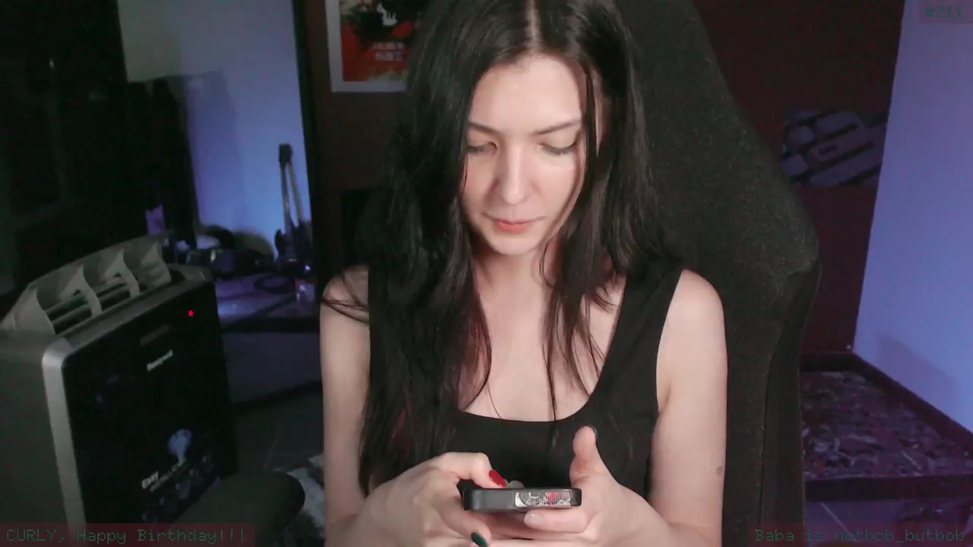Gallery image thumbnail from RoomToAvoid's myfreecams stream on, 12/12/2024, 06:36 image 10 of 20