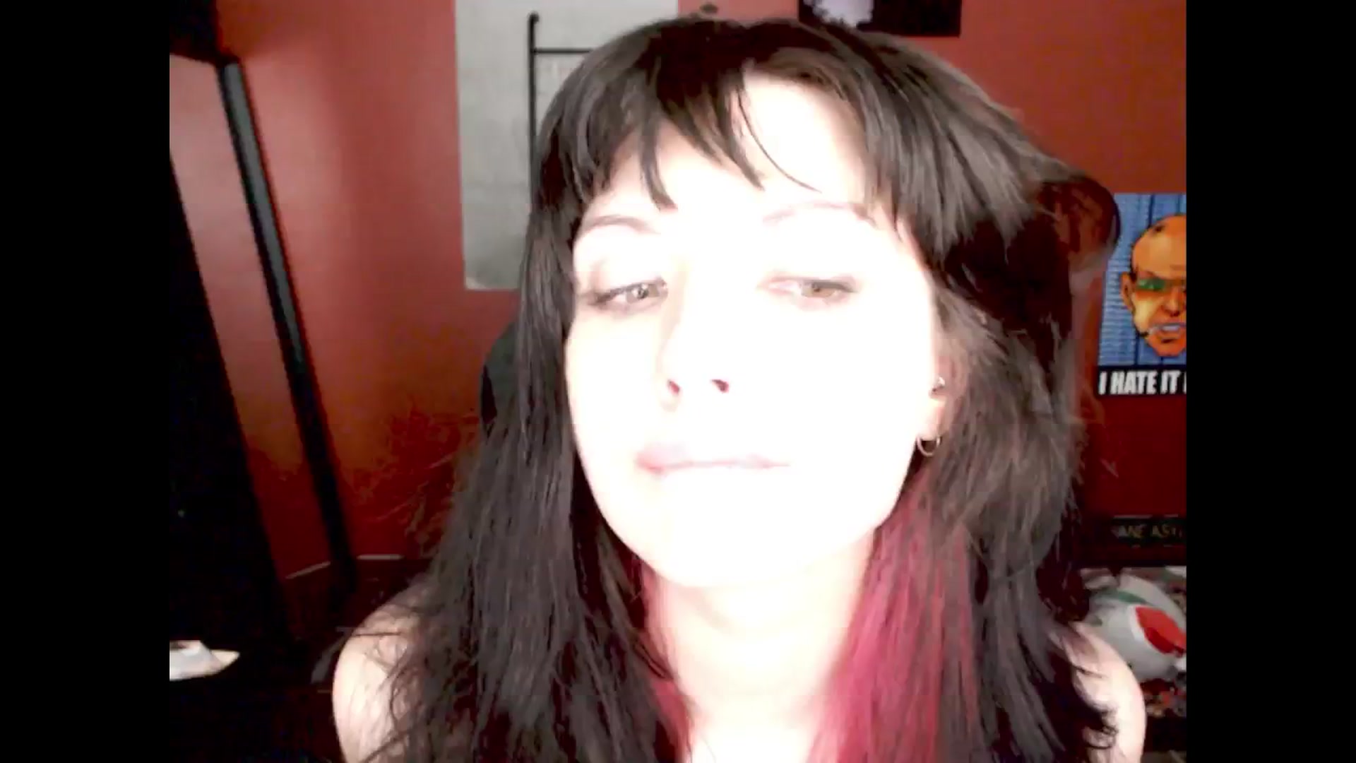 Gallery image thumbnail from RoomToAvoid's myfreecams stream on, 12/22/2024, 01:29 image 13 of 20