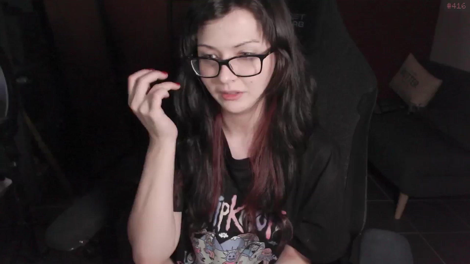 Gallery image thumbnail from RoomToAvoid's myfreecams stream on, 01/08/2025, 02:27 image 17 of 20