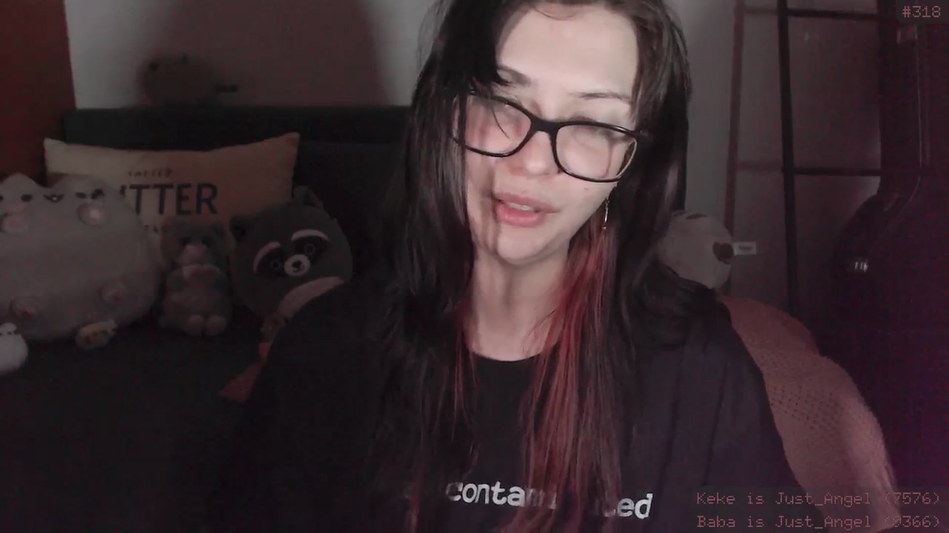 Gallery image thumbnail from RoomToAvoid's myfreecams stream on, 01/10/2025, 05:47 image 9 of 20