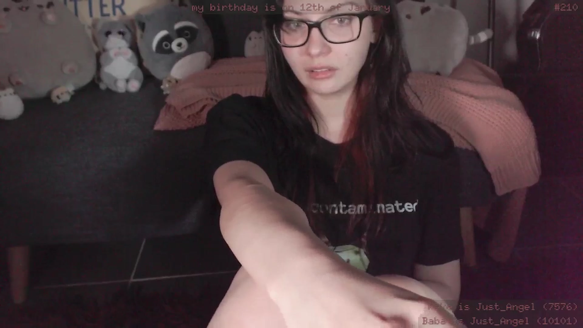 Gallery image thumbnail from RoomToAvoid's myfreecams stream on, 01/10/2025, 05:47 image 20 of 20