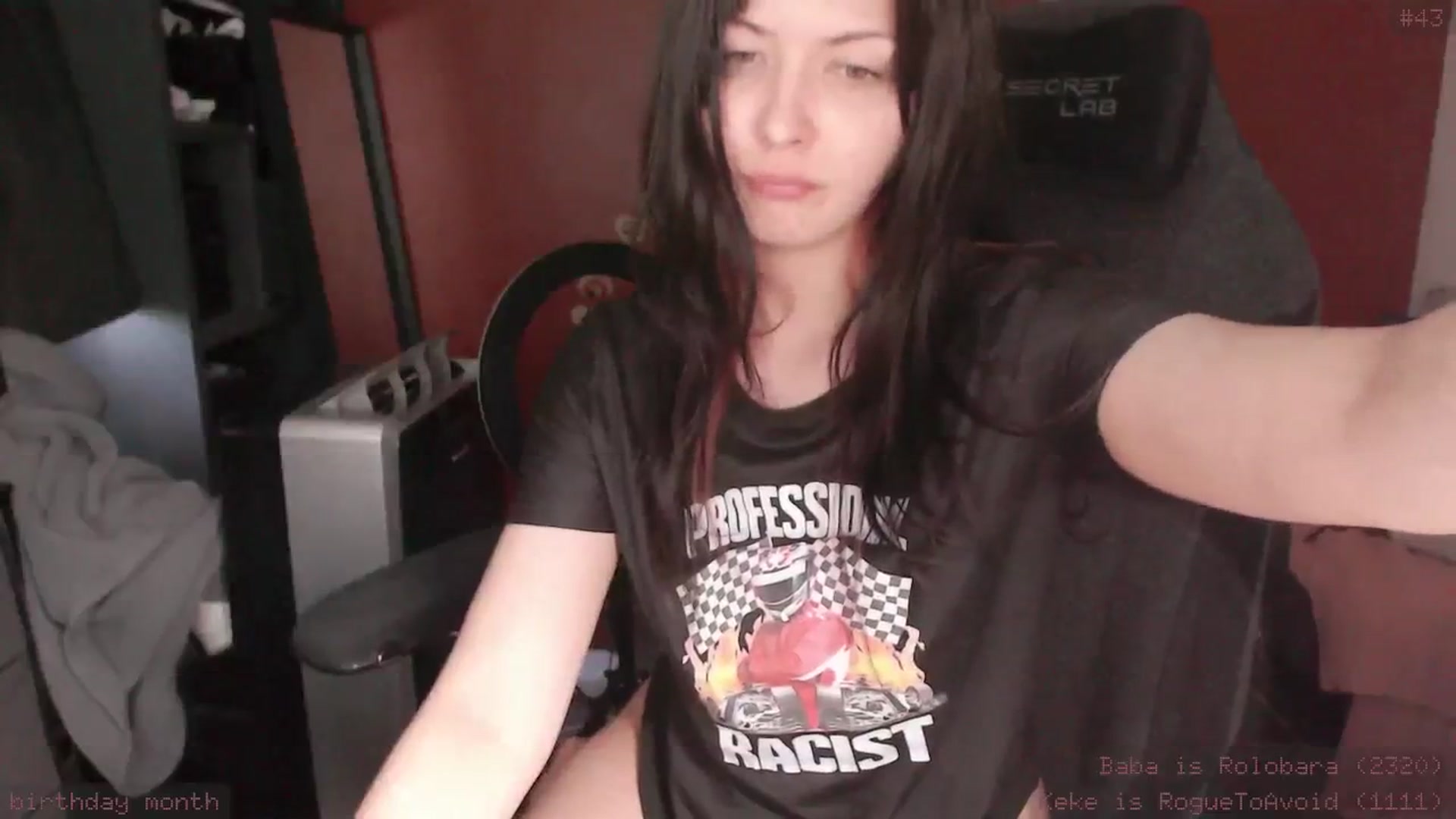 Gallery image thumbnail from RoomToAvoid's myfreecams stream on, 01/14/2025, 06:31 image 16 of 20