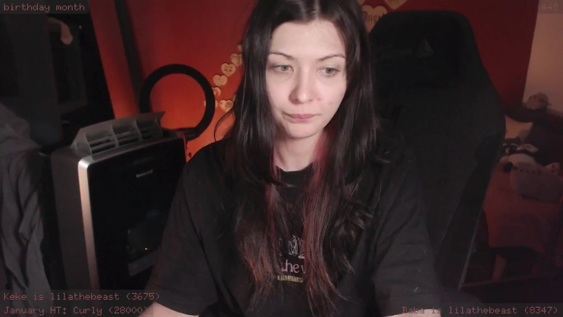 Gallery image thumbnail from RoomToAvoid's myfreecams stream on, 01/20/2025, 06:36 image 14 of 20