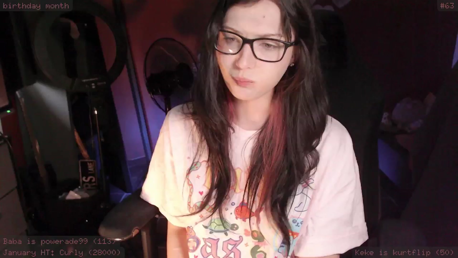 Gallery image thumbnail from RoomToAvoid's myfreecams stream on, 01/23/2025, 06:19 image 10 of 20