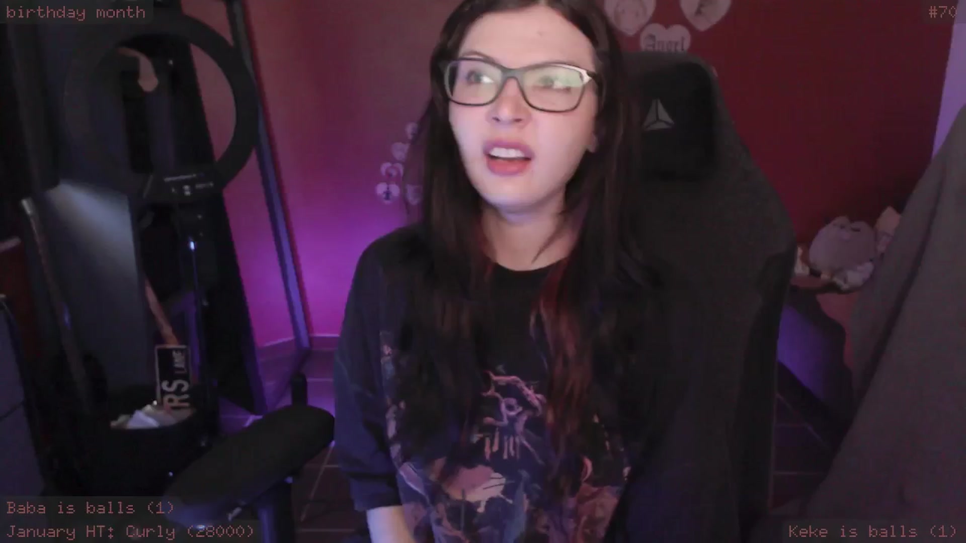 Gallery image thumbnail from RoomToAvoid's myfreecams stream on, 01/24/2025, 04:04 image 2 of 20