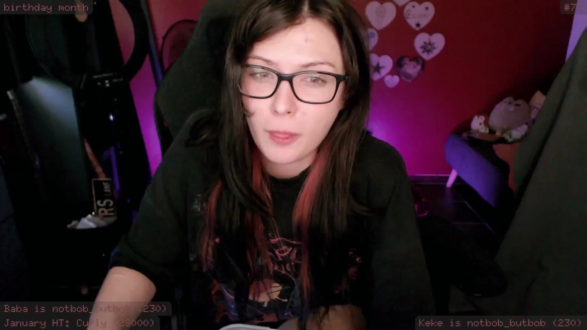 Gallery image thumbnail from RoomToAvoid's myfreecams stream on, 01/24/2025, 04:04 image 16 of 20
