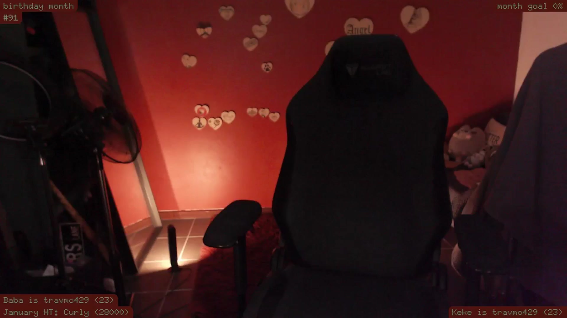 Gallery image thumbnail from RoomToAvoid's myfreecams stream on, 01/28/2025, 05:28 image 2 of 20