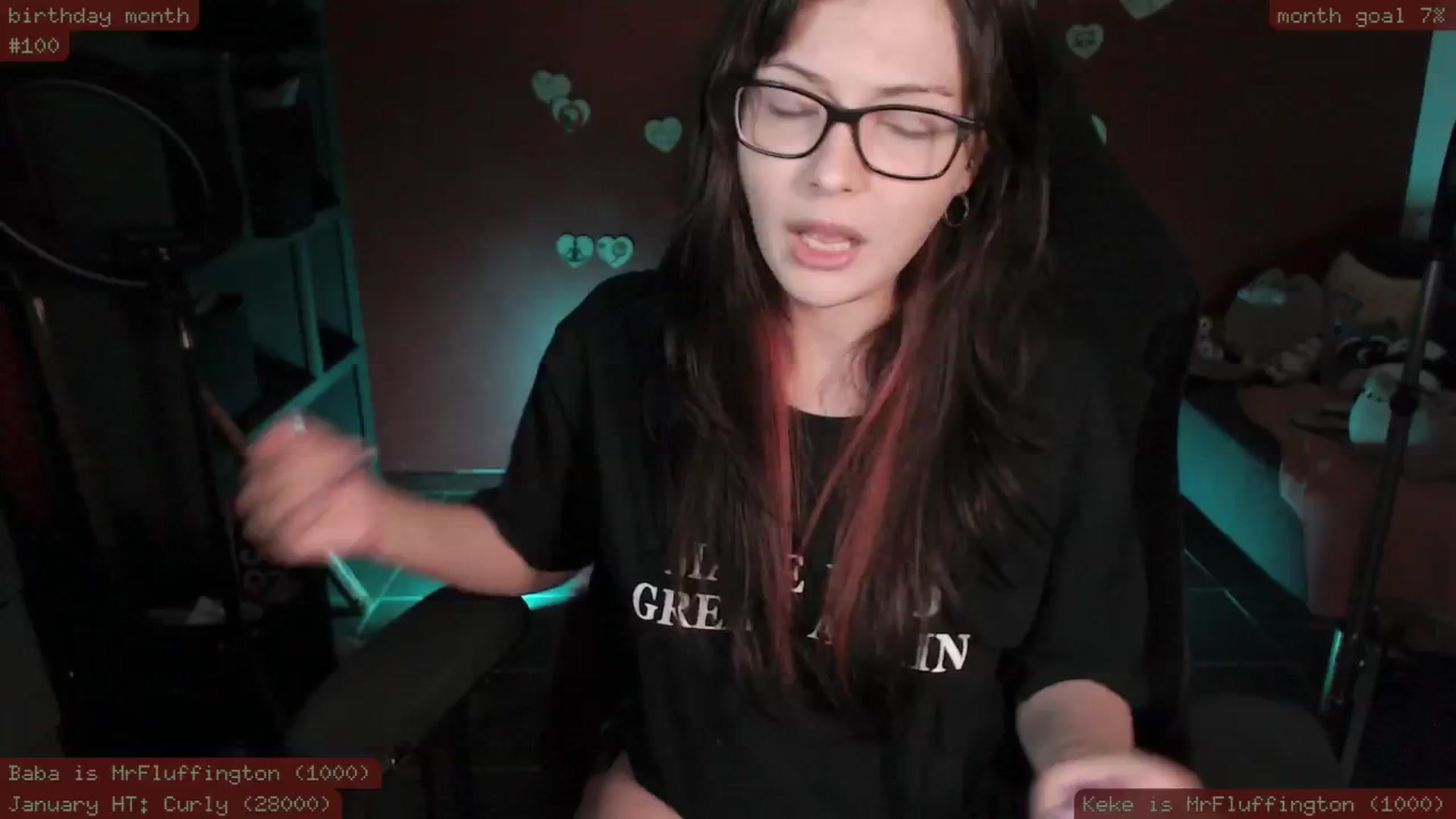 Gallery image thumbnail from RoomToAvoid's myfreecams stream on, 01/30/2025, 03:56 image 10 of 20