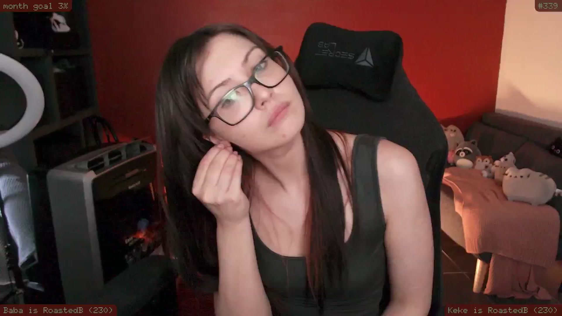 Gallery image thumbnail from RoomToAvoid's myfreecams stream on, 02/03/2025, 03:46 image 3 of 20