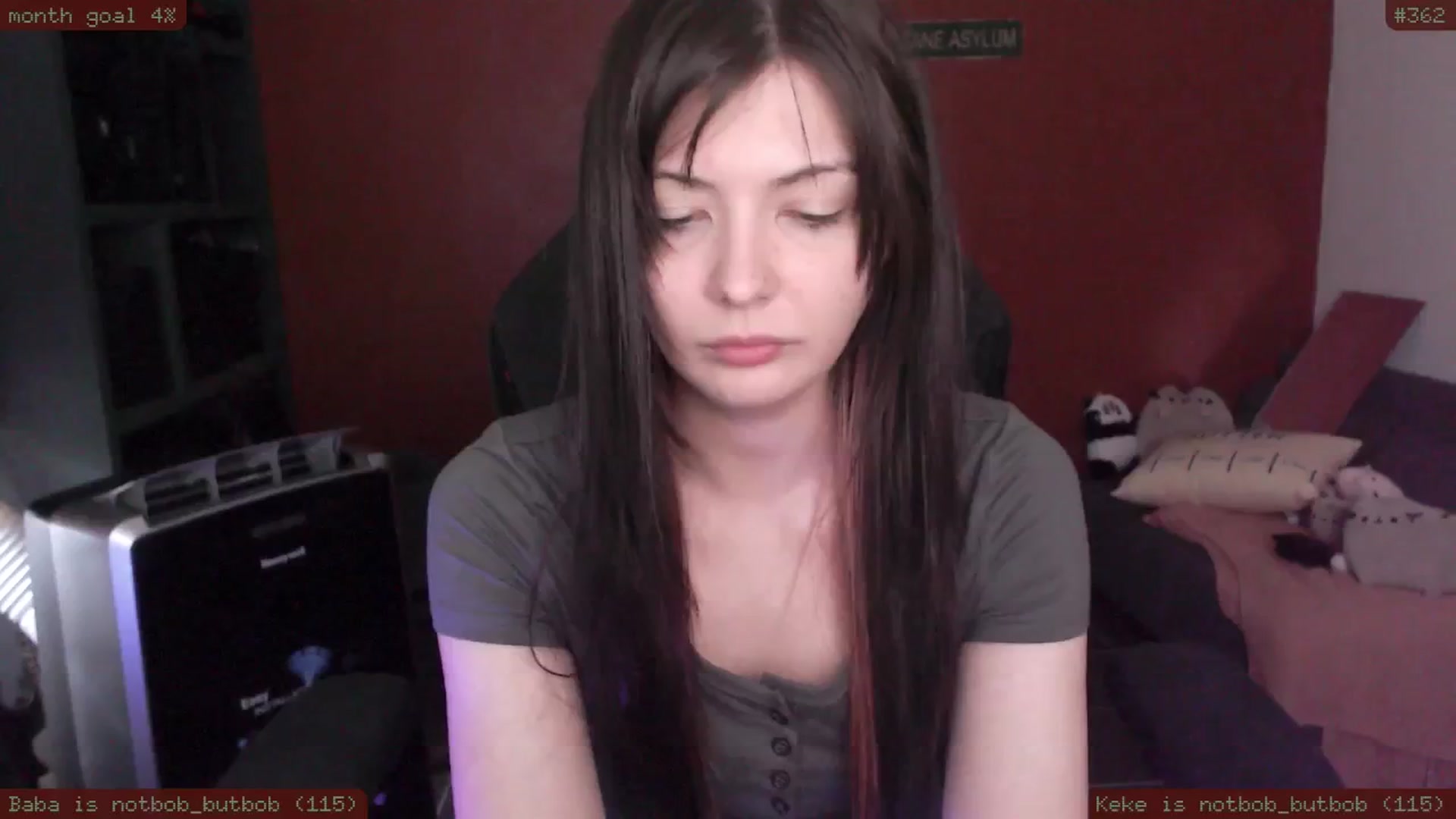Gallery image thumbnail from RoomToAvoid's myfreecams stream on, 02/04/2025, 01:28 image 8 of 20