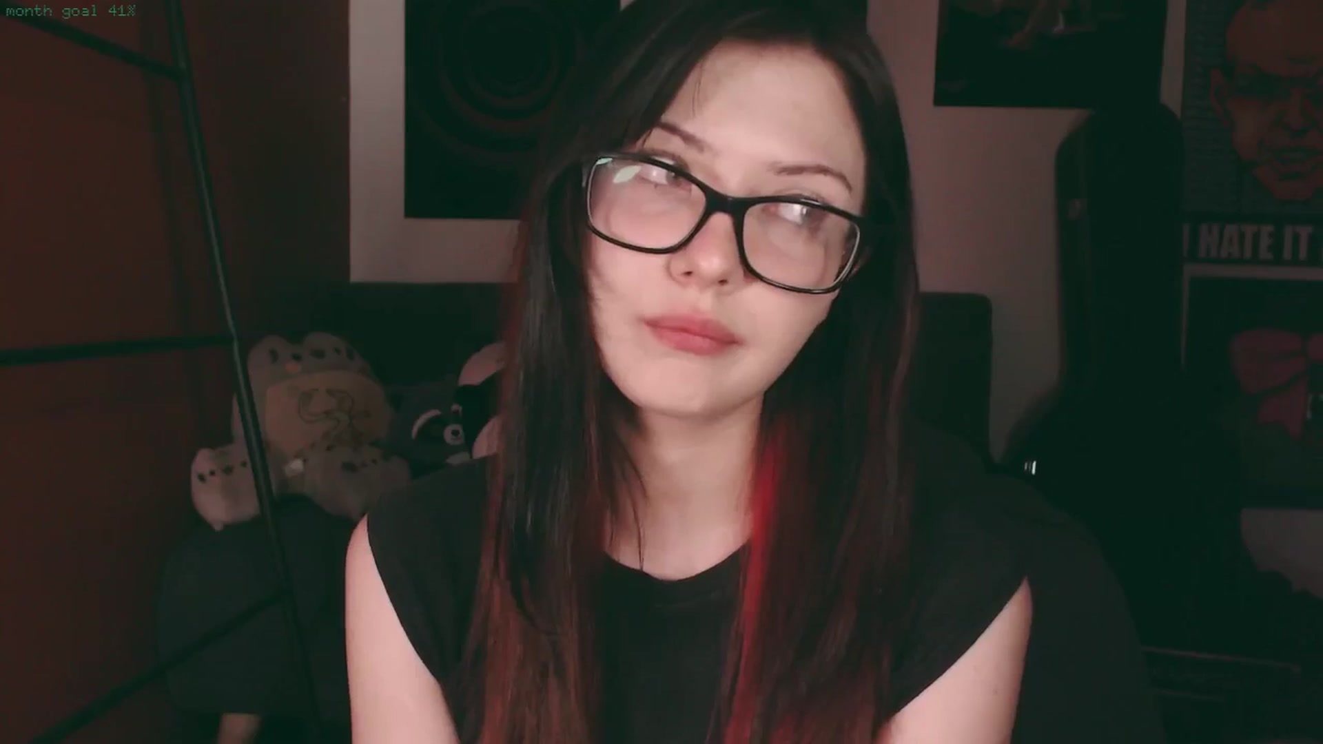 Gallery image thumbnail from RoomToAvoid's myfreecams stream on, 03/24/2025, 23:46 image 14 of 20