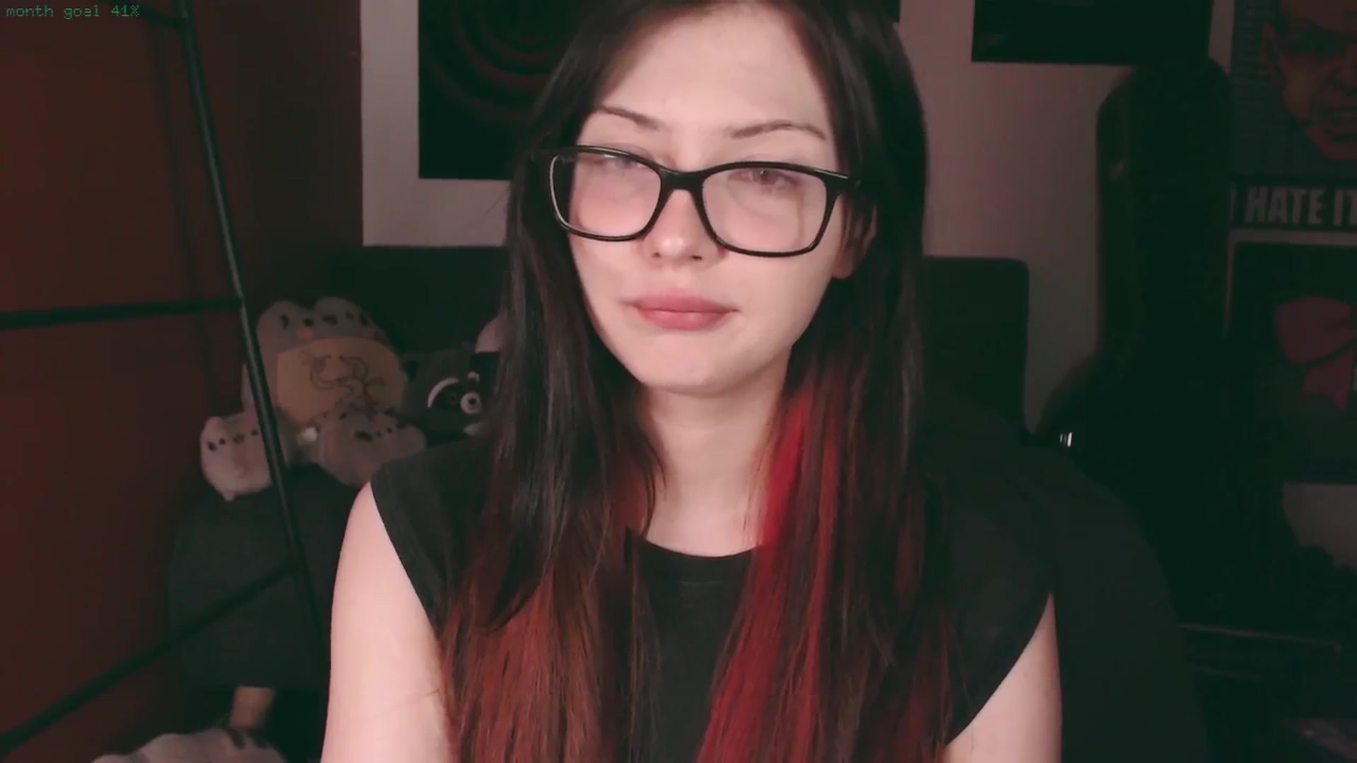 Gallery image thumbnail from RoomToAvoid's myfreecams stream on, 03/24/2025, 23:46 image 19 of 20