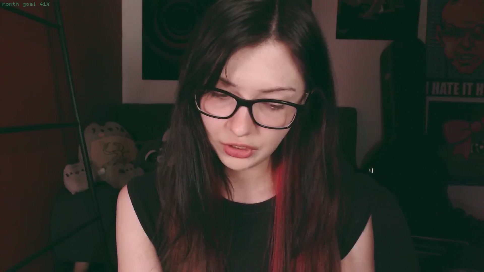 Gallery image thumbnail from RoomToAvoid's myfreecams stream on, 03/24/2025, 23:46 image 13 of 20