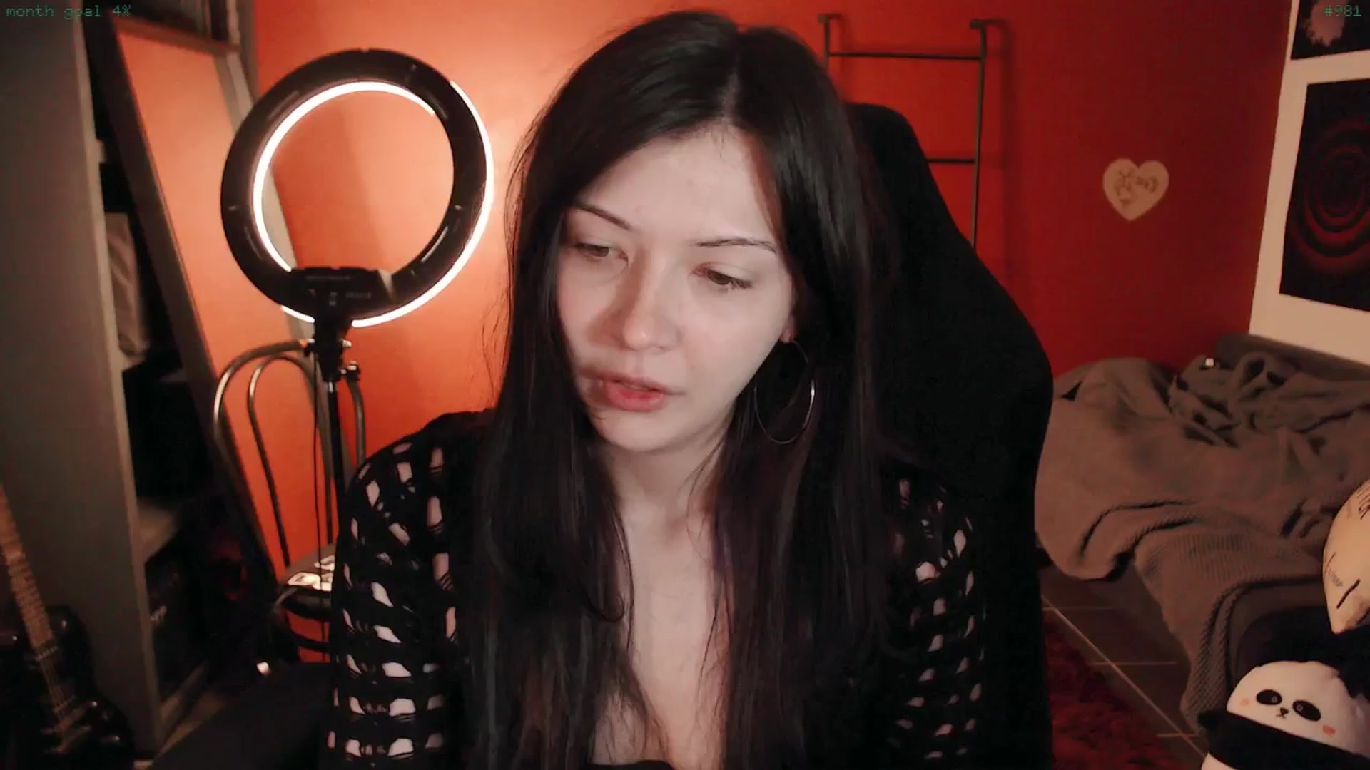 Gallery image thumbnail from RoomToAvoid's myfreecams stream on, 04/05/2025, 03:53 image 1 of 20