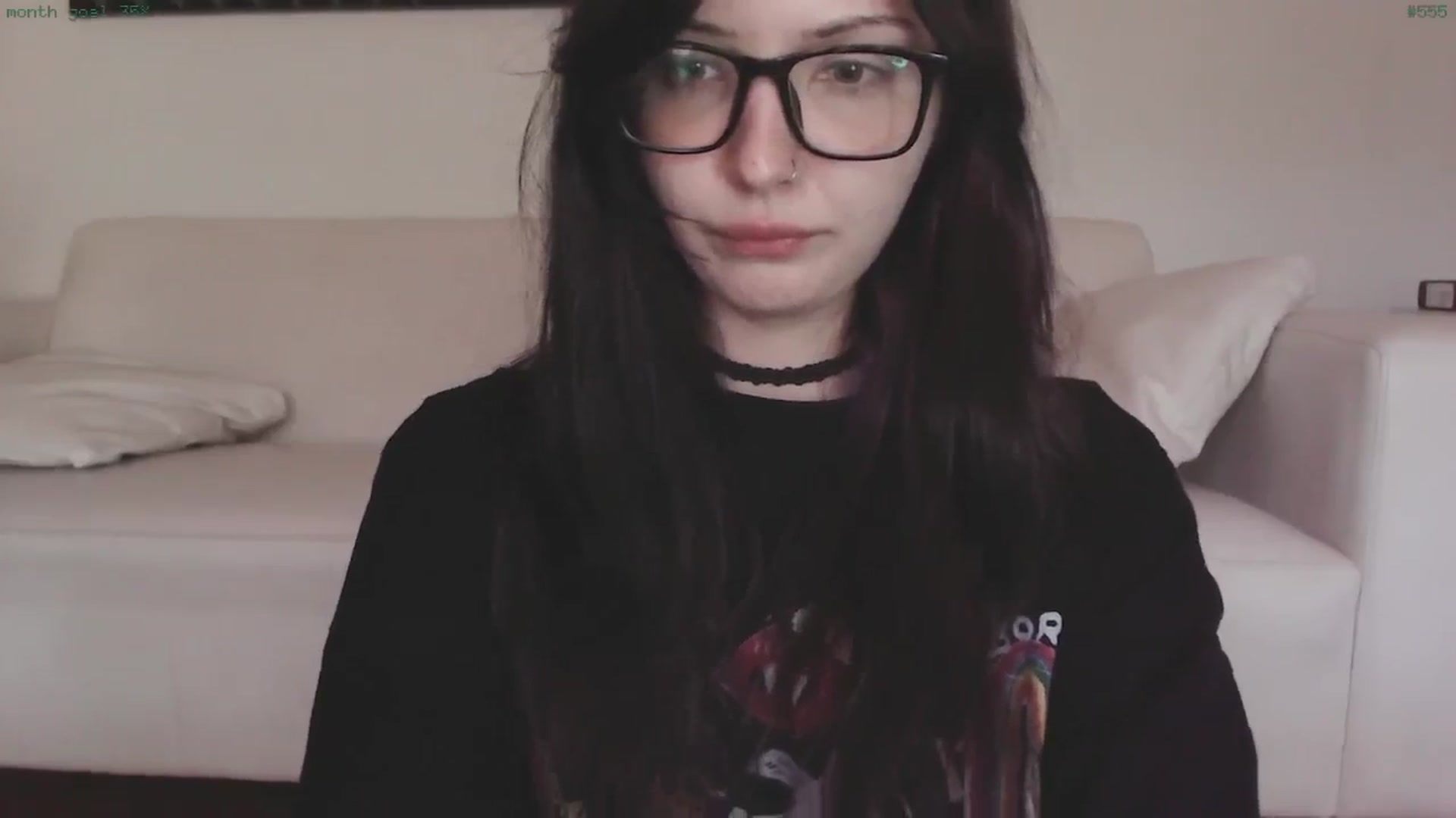 Gallery image thumbnail from RoomToAvoid's myfreecams stream on, 04/23/2025, 05:15 image 14 of 20