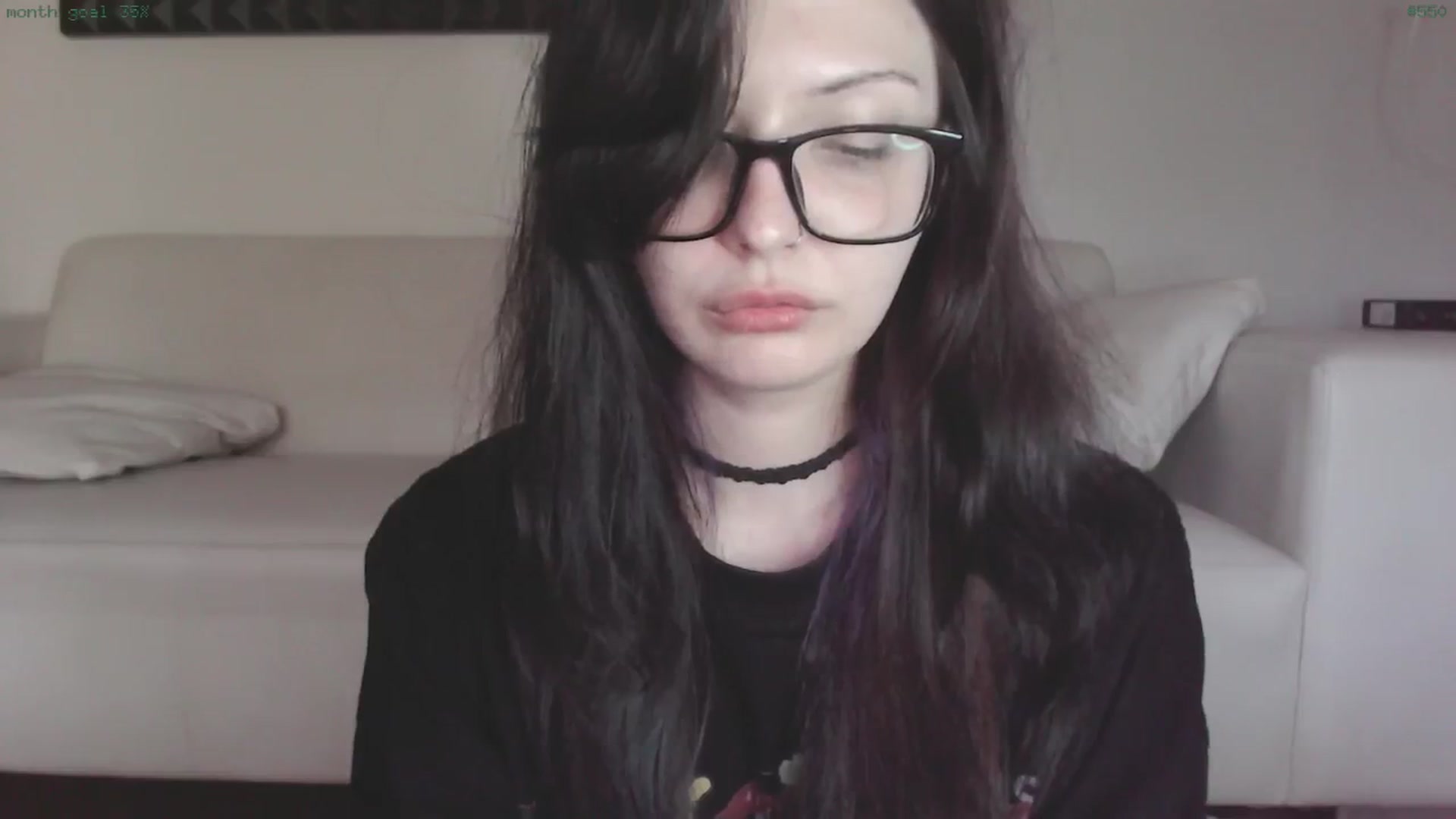 Gallery image thumbnail from RoomToAvoid's myfreecams stream on, 04/23/2025, 08:52 image 2 of 20