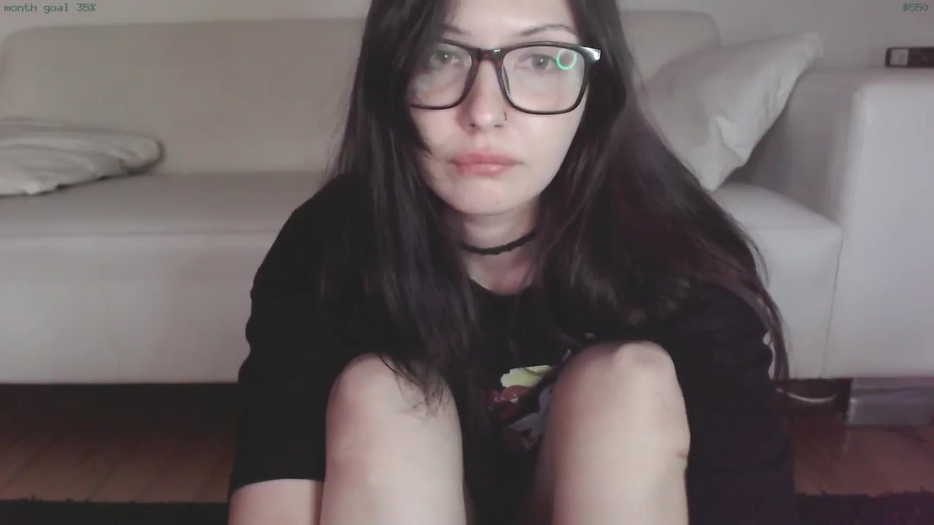 Gallery image thumbnail from RoomToAvoid's myfreecams stream on, 04/23/2025, 08:52 image 3 of 20