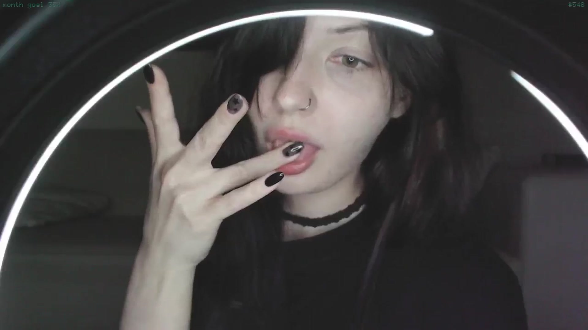Gallery image thumbnail from RoomToAvoid's myfreecams stream on, 04/23/2025, 08:52 image 8 of 20