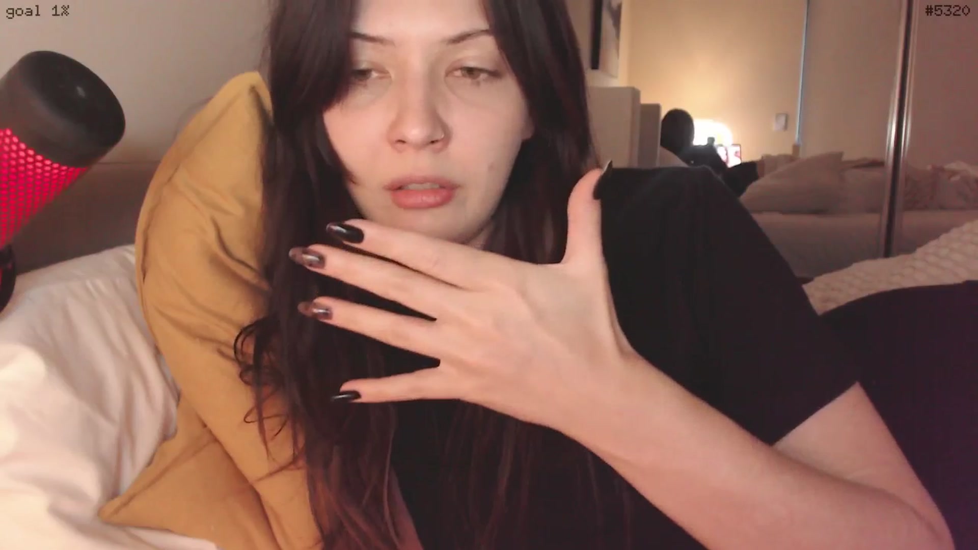 Gallery image thumbnail from RoomToAvoid's myfreecams stream on, 05/04/2025, 05:24 image 2 of 20