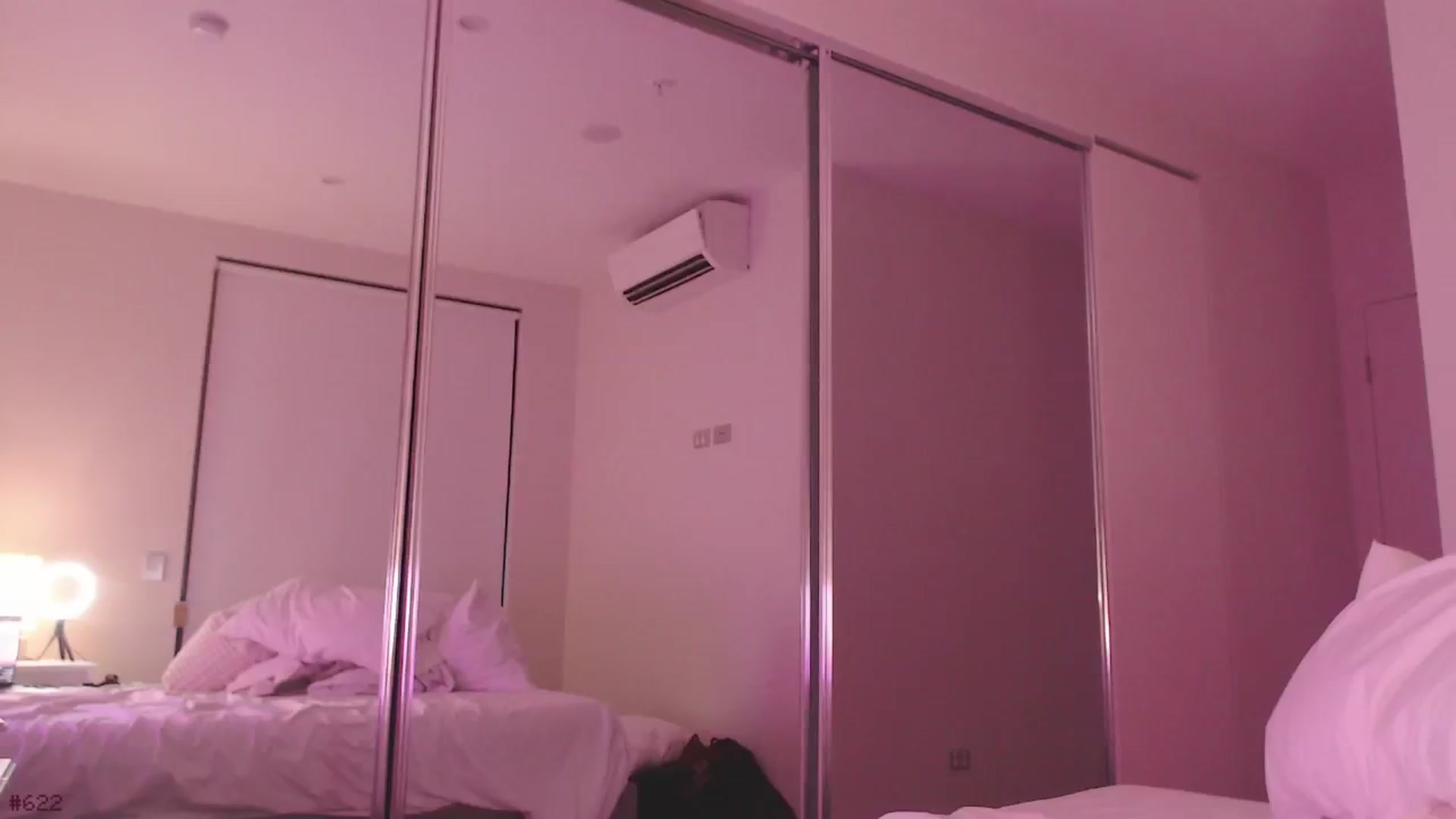 Gallery image thumbnail from RoomToAvoid's myfreecams stream on, 05/08/2025, 08:43 image 16 of 20