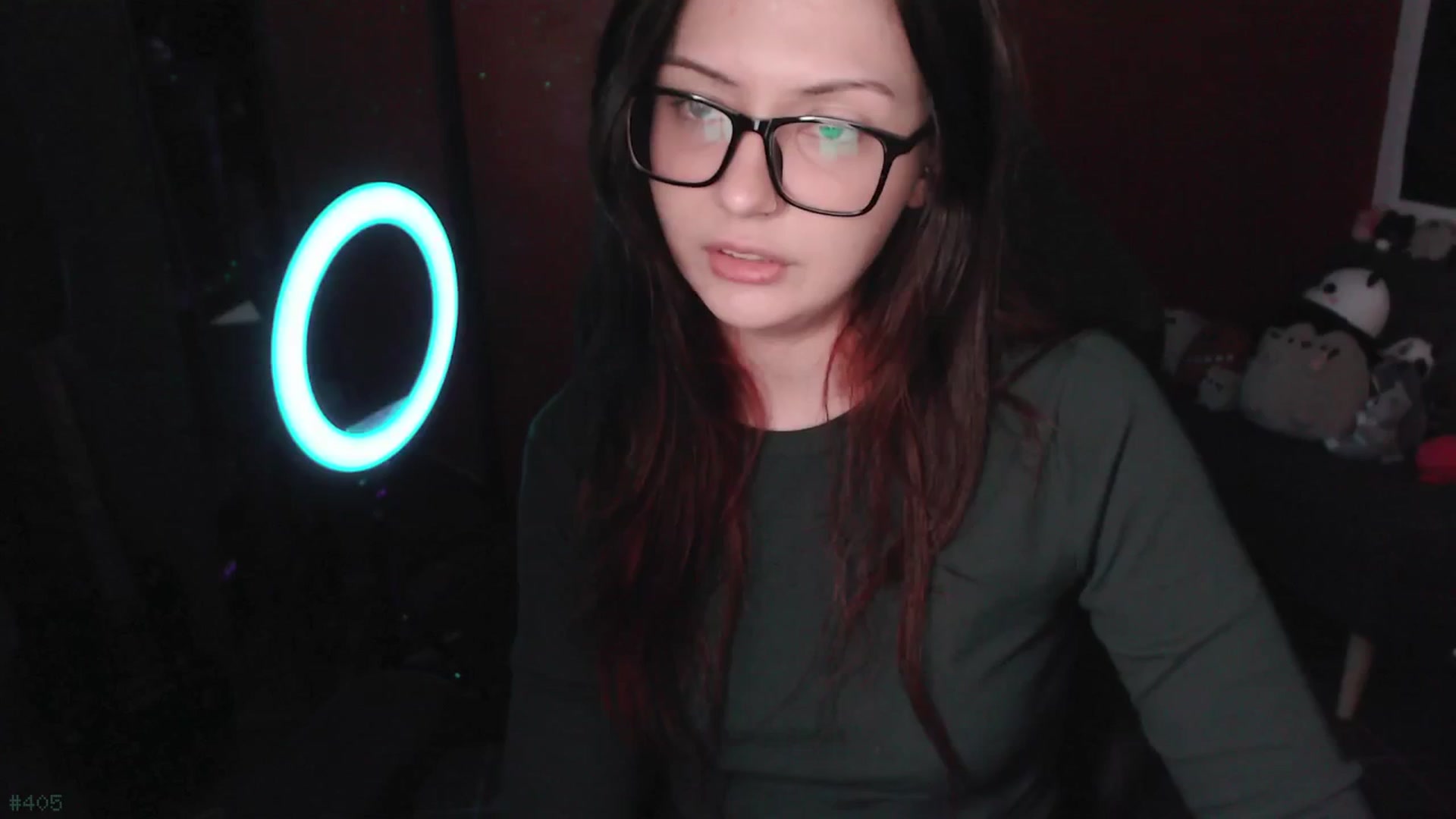 Gallery image thumbnail from RoomToAvoid's myfreecams stream on, 05/13/2025, 05:49 image 2 of 20