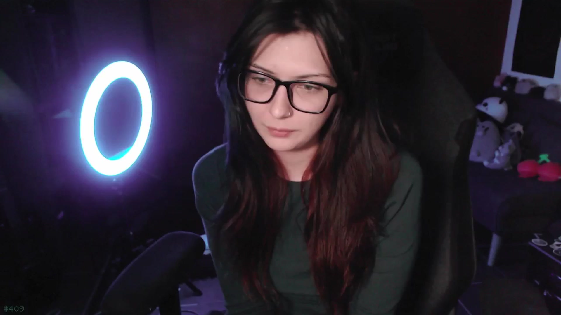 Gallery image thumbnail from RoomToAvoid's myfreecams stream on, 05/13/2025, 05:49 image 19 of 20
