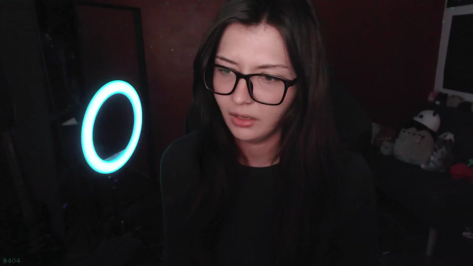 Gallery image thumbnail from RoomToAvoid's myfreecams stream on, 05/13/2025, 05:49 image 4 of 20