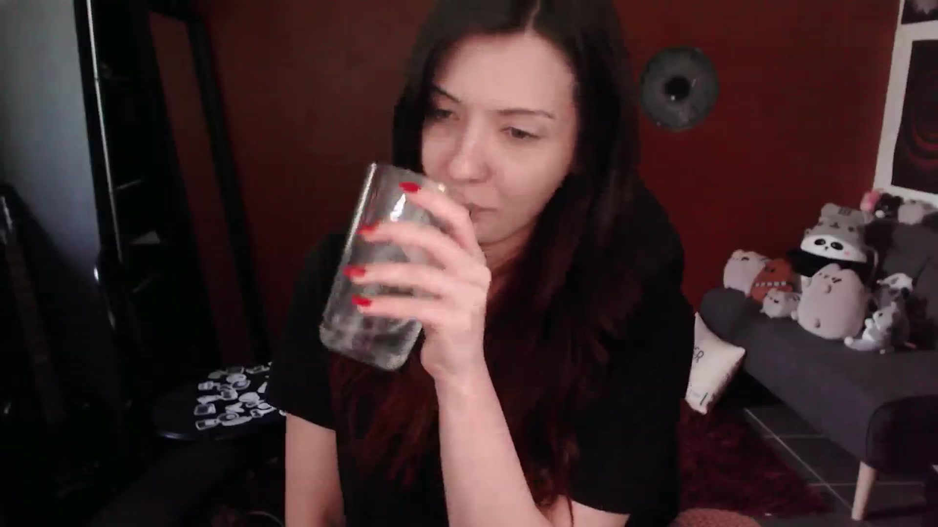 Gallery image thumbnail from RoomToAvoid's myfreecams stream on, 05/18/2025, 07:27 image 10 of 20