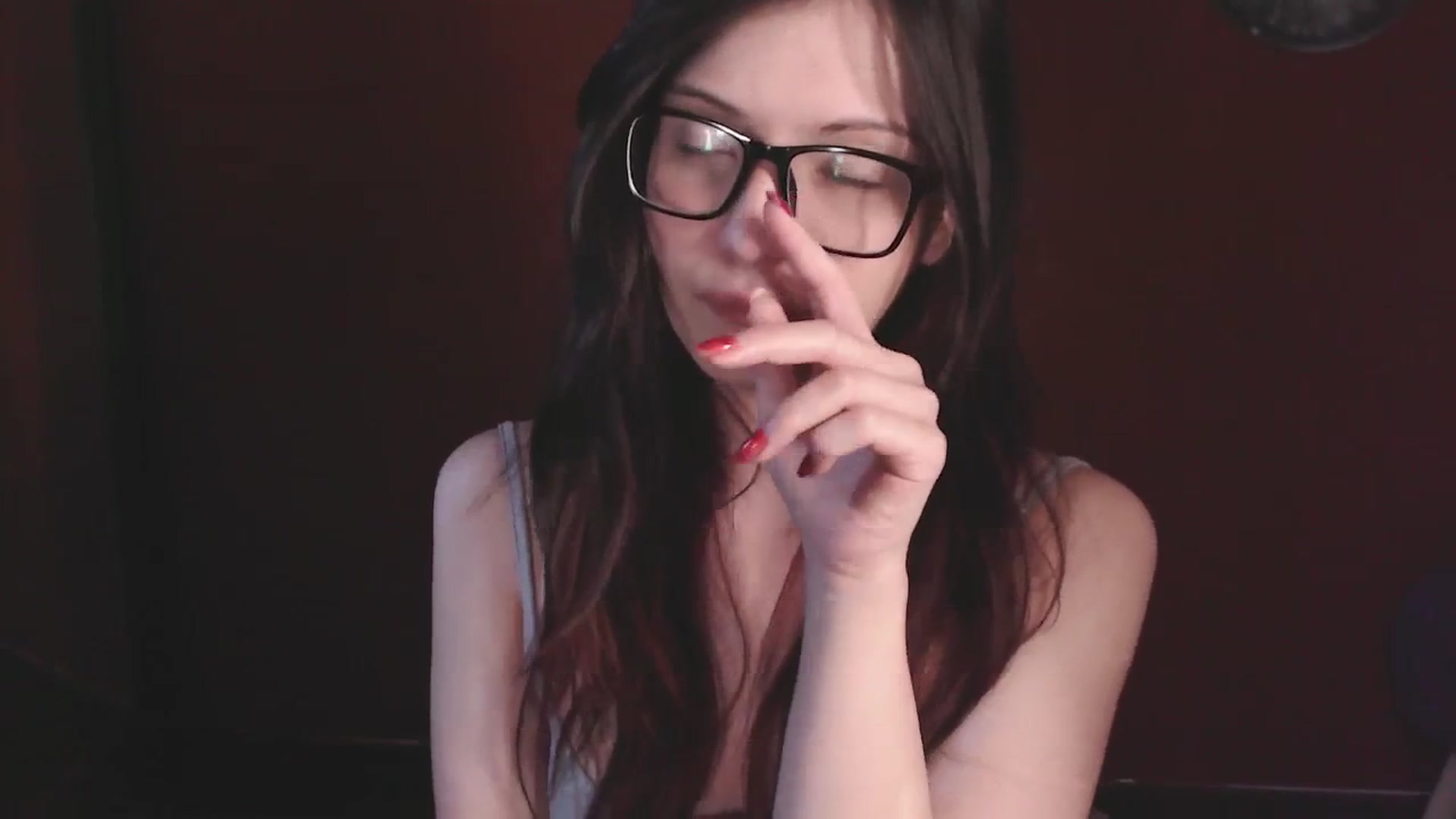 Gallery image thumbnail from RoomToAvoid's myfreecams stream on, 05/20/2025, 01:48 image 9 of 20