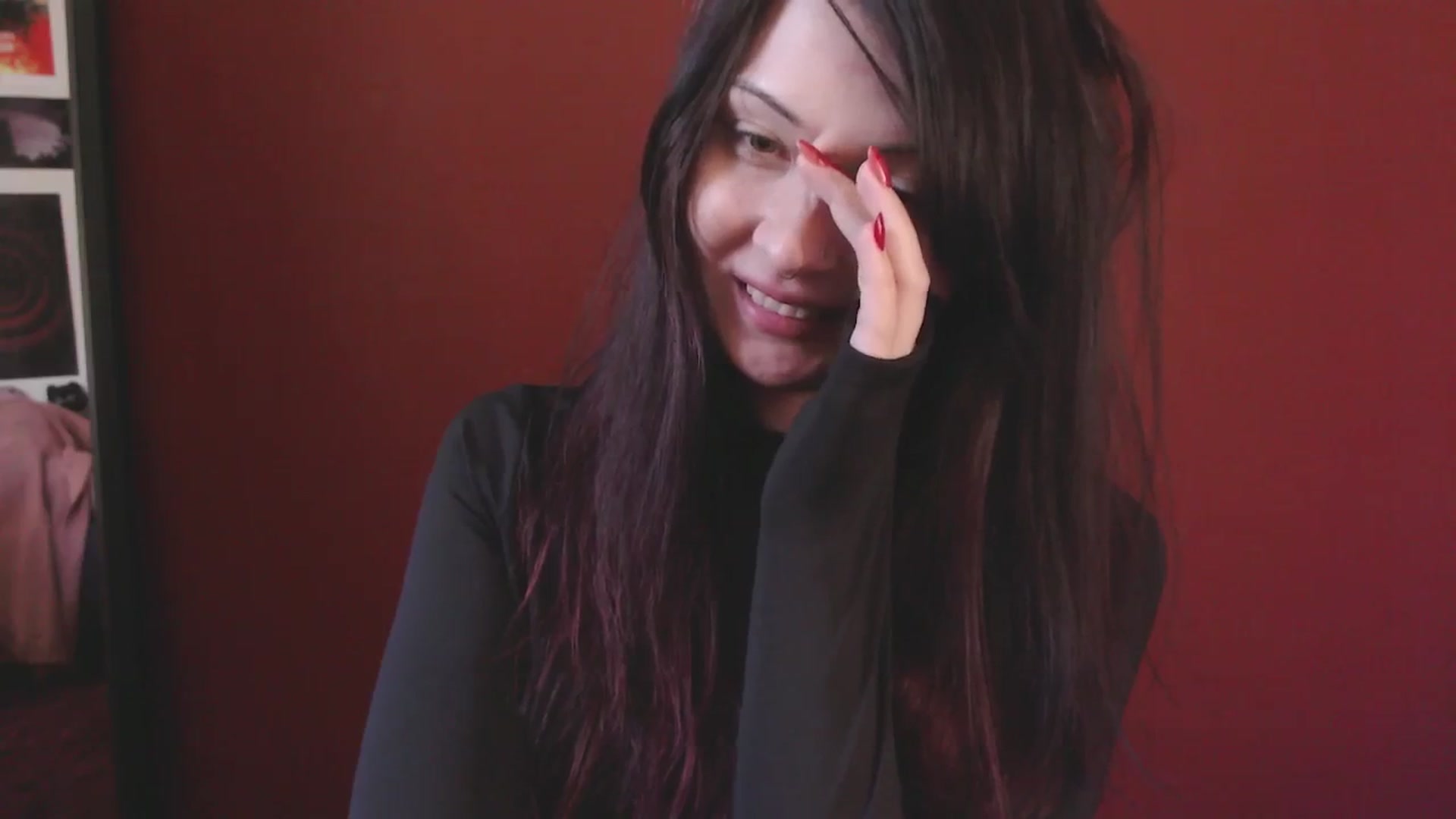 Gallery image thumbnail from RoomToAvoid's myfreecams stream on, 05/25/2025, 04:26 image 16 of 20