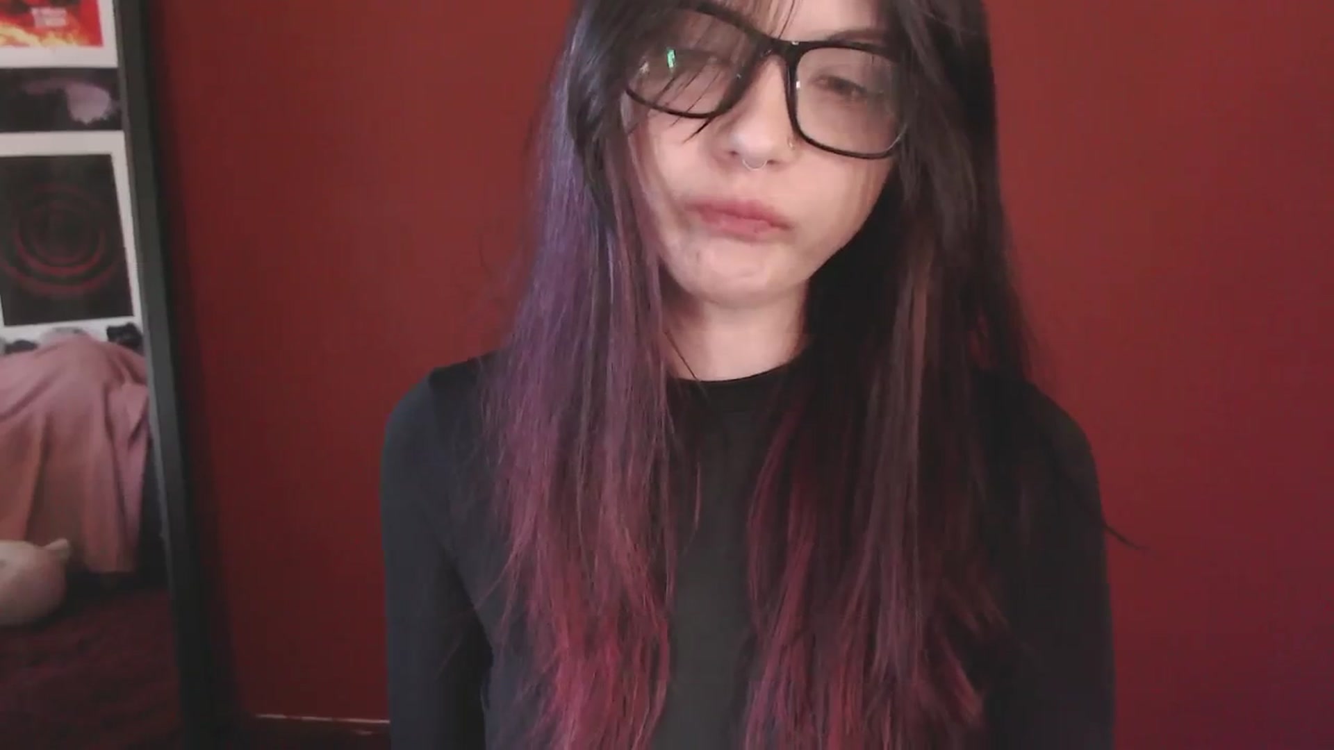 Gallery image thumbnail from RoomToAvoid's myfreecams stream on, 05/25/2025, 04:26 image 13 of 20