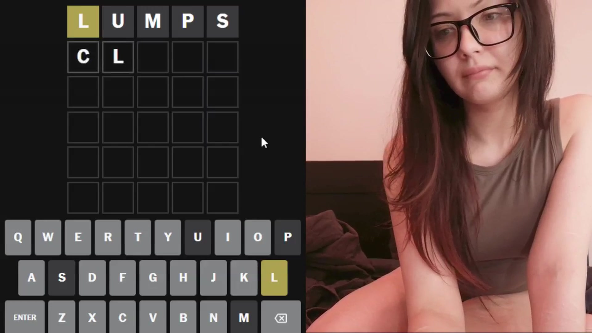 Gallery image thumbnail from RoomToAvoid's myfreecams stream on, 06/23/2025, 04:00 image 11 of 20