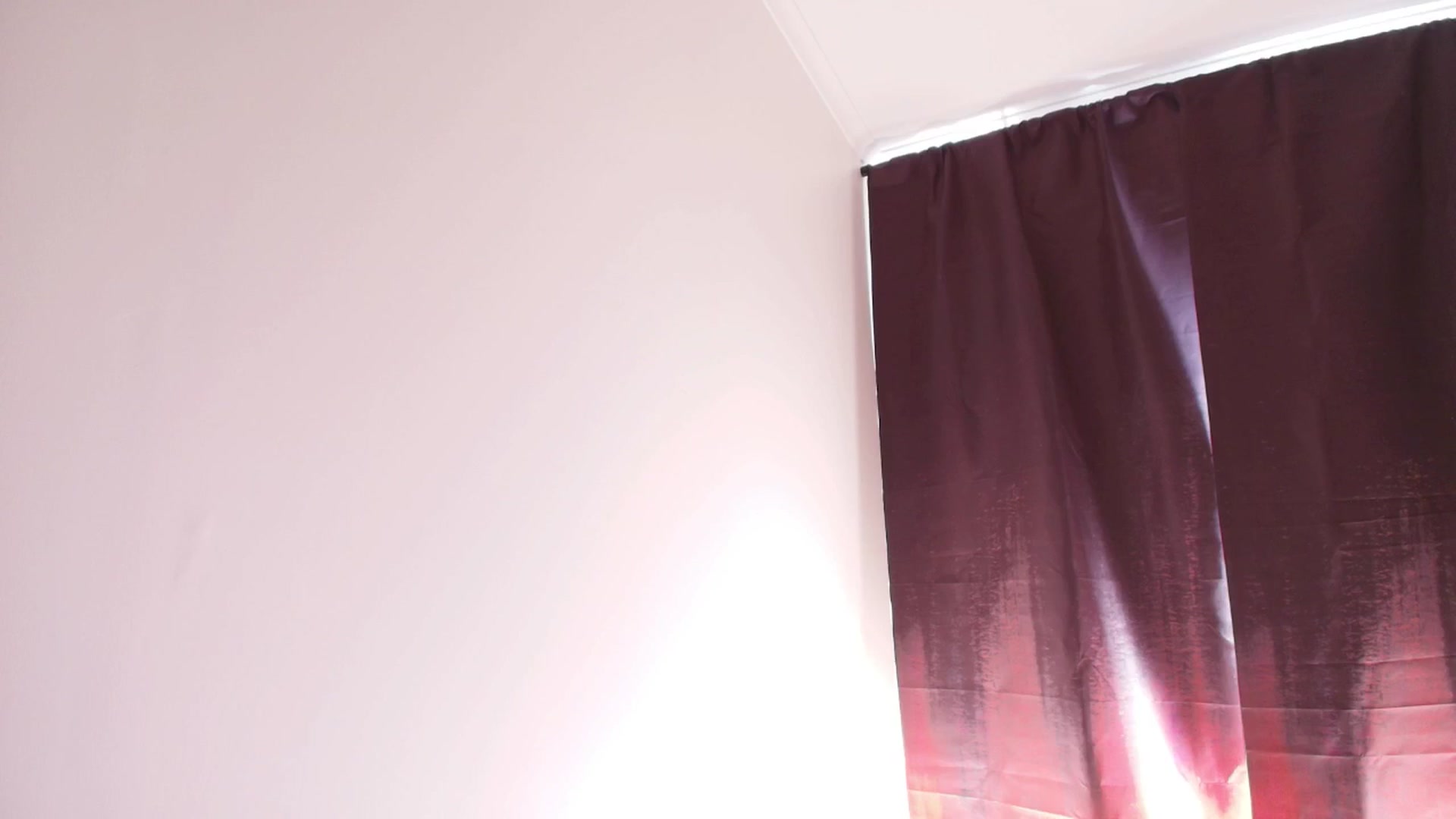 Gallery image thumbnail from RoomToAvoid's myfreecams stream on, 06/23/2025, 04:00 image 16 of 20