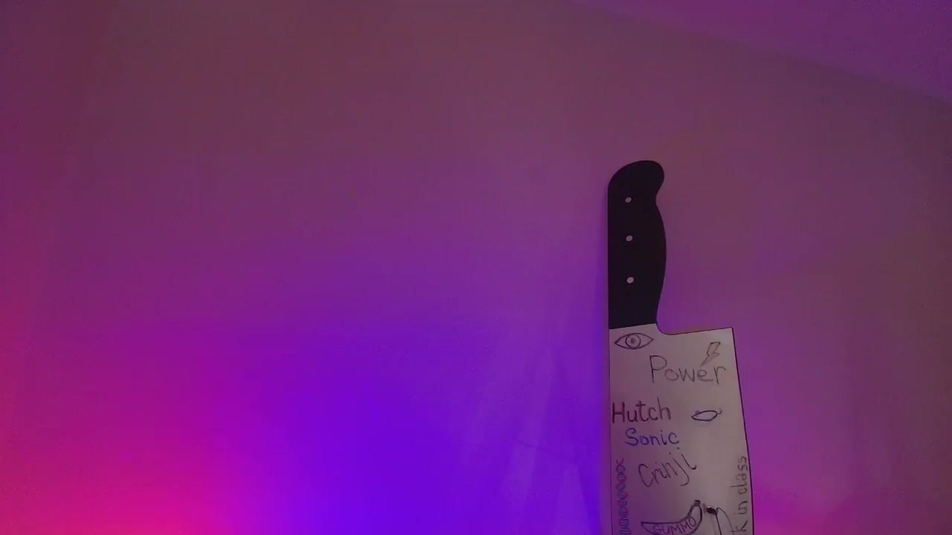 Gallery image thumbnail from RoomToAvoid's myfreecams stream on, 07/23/2025, 05:34 image 10 of 20