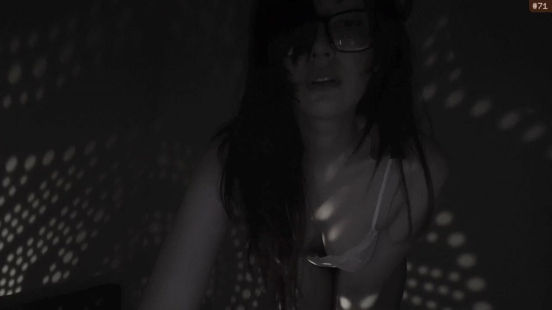 Gallery image thumbnail from RoomToAvoid's myfreecams stream on, 07/25/2025, 06:27 image 3 of 20