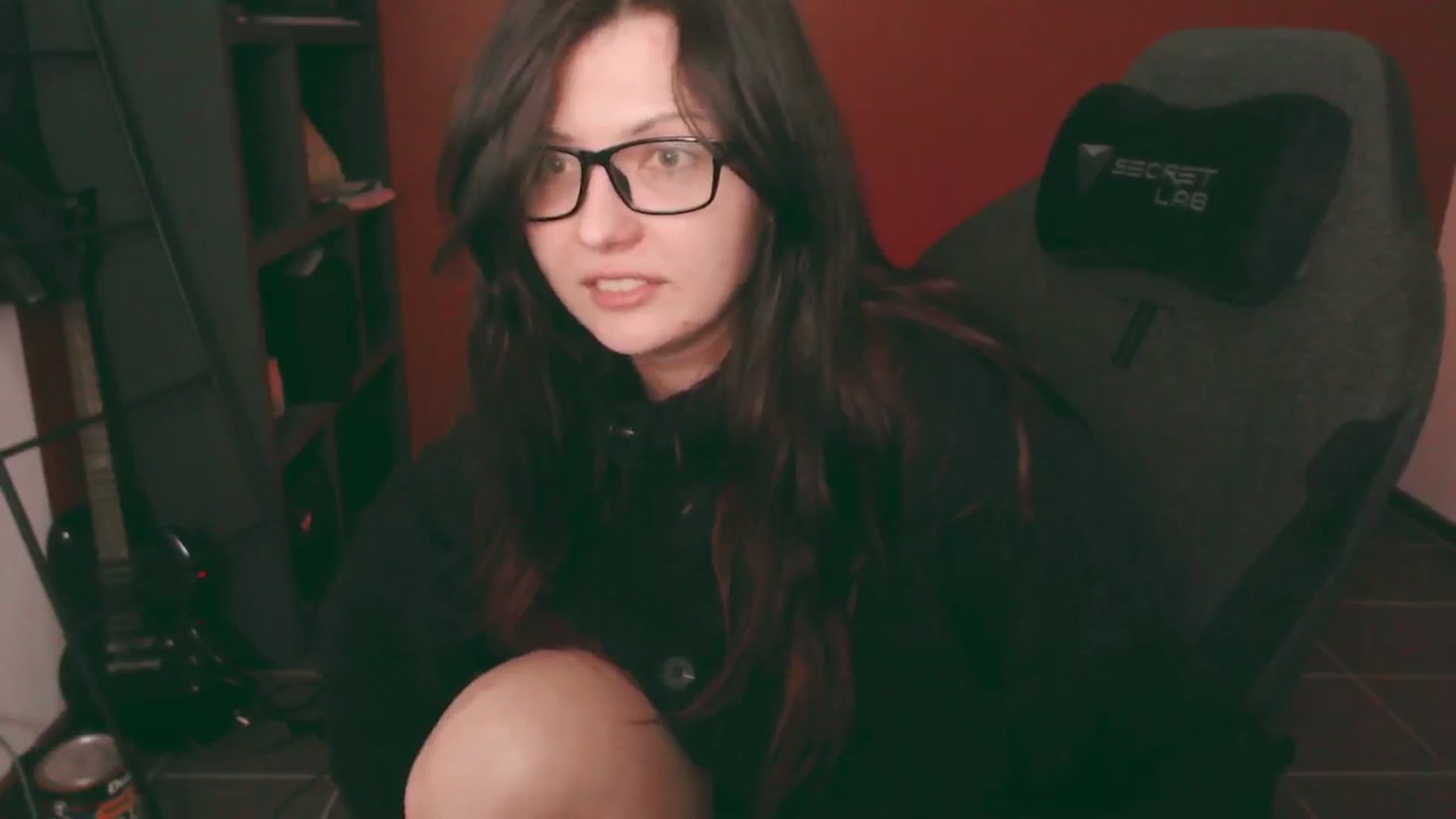 Gallery image thumbnail from RoomToAvoid's myfreecams stream on, 08/04/2025, 06:02 image 8 of 20