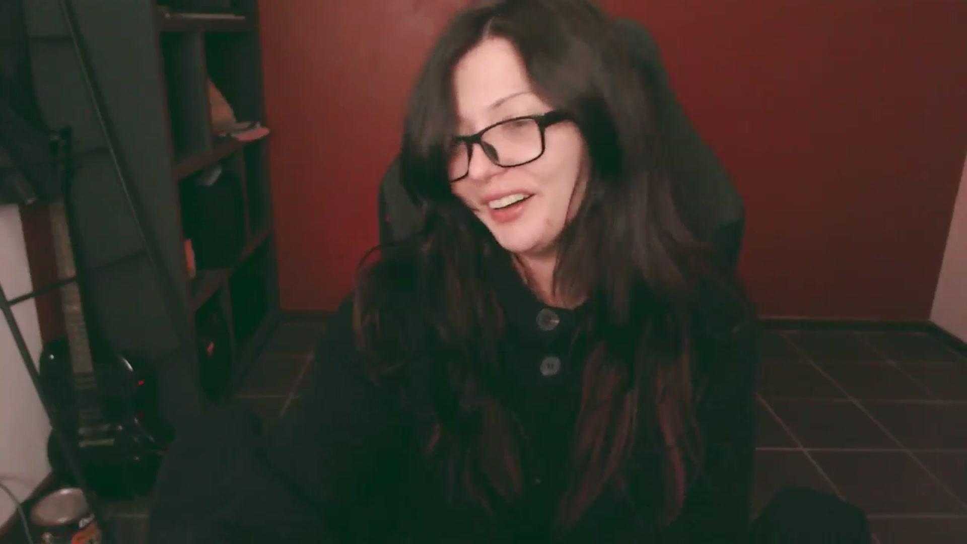 Gallery image thumbnail from RoomToAvoid's myfreecams stream on, 08/04/2025, 06:02 image 4 of 20