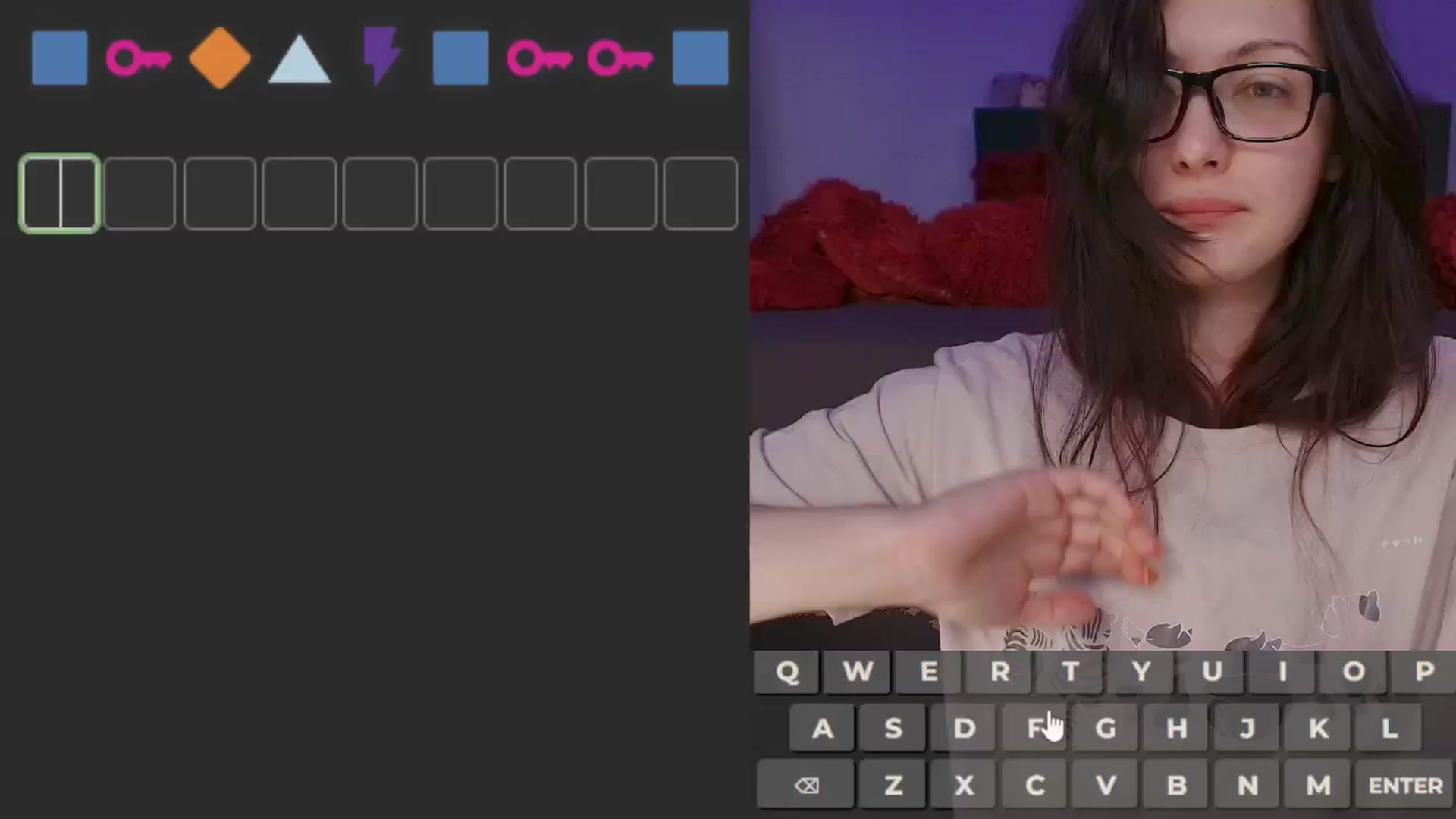 Gallery image thumbnail from RoomToAvoid's myfreecams stream on, 08/11/2025, 06:18 image 11 of 20