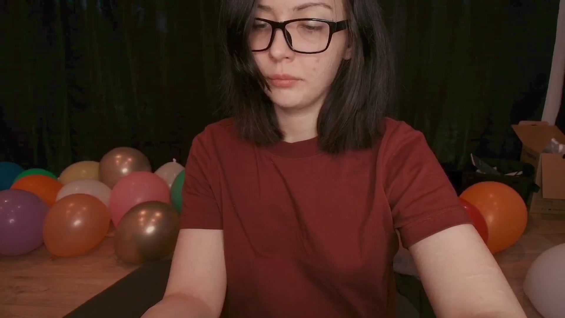 Gallery image thumbnail from RoomToAvoid's myfreecams stream on, 08/14/2025, 04:35 image 8 of 20