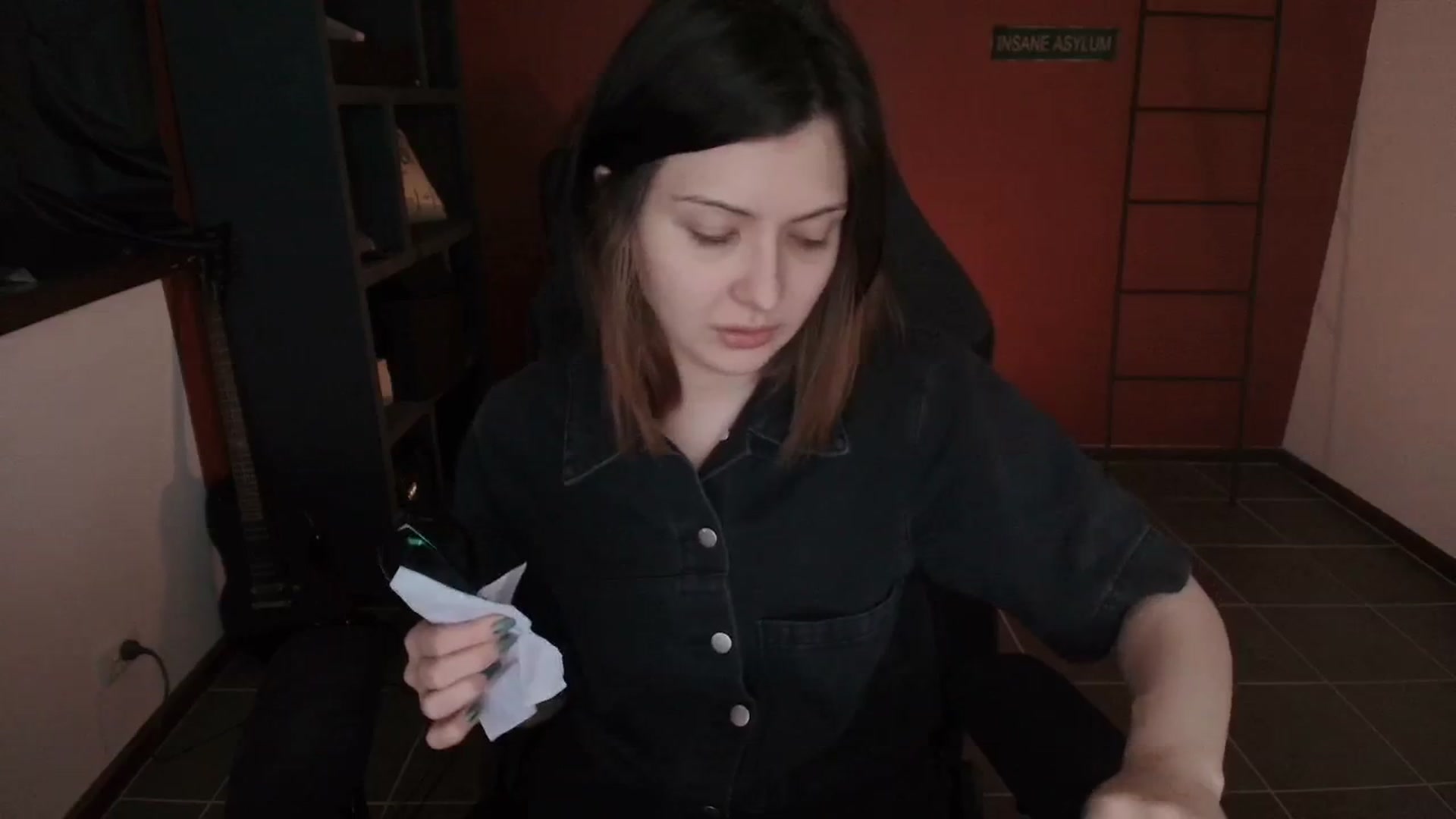 Gallery image thumbnail from RoomToAvoid's myfreecams stream on, 08/29/2025, 05:19 image 20 of 20