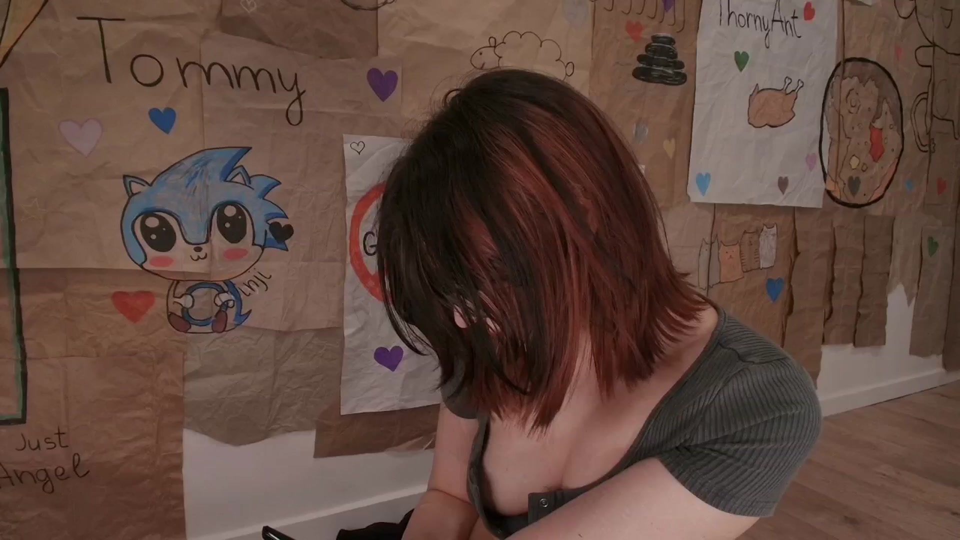 Gallery image thumbnail from RoomToAvoid's myfreecams stream on, 09/02/2025, 06:37 image 4 of 20