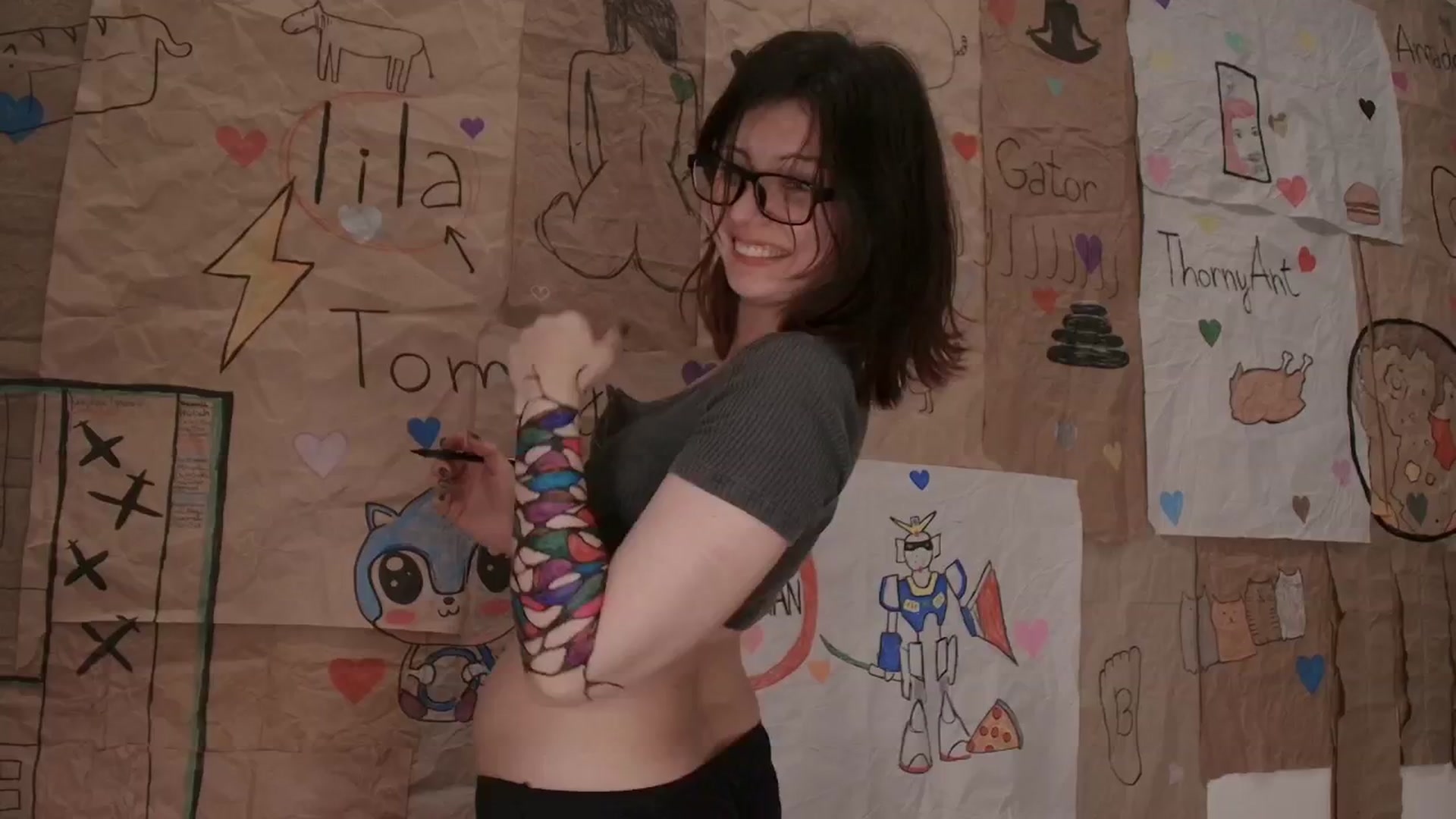 Gallery image thumbnail from RoomToAvoid's myfreecams stream on, 09/02/2025, 06:37 image 18 of 20